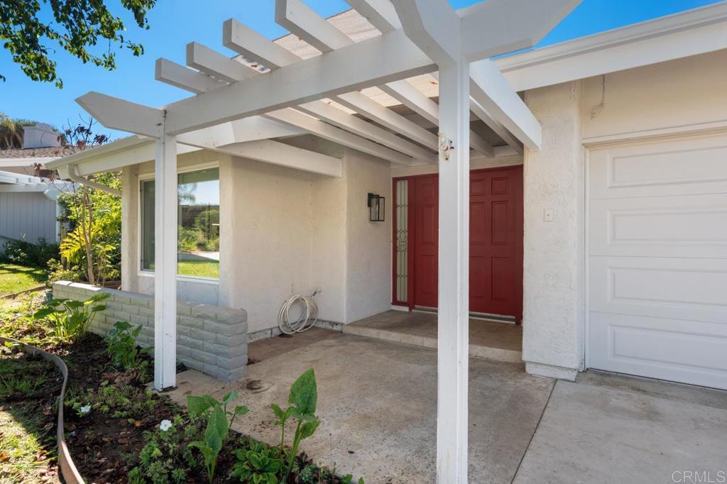 2163 Caminito San Martin