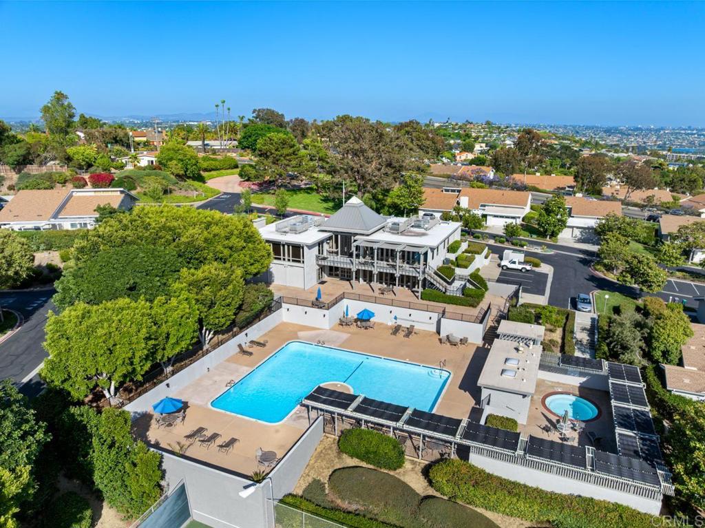 2163 Caminito San Martin