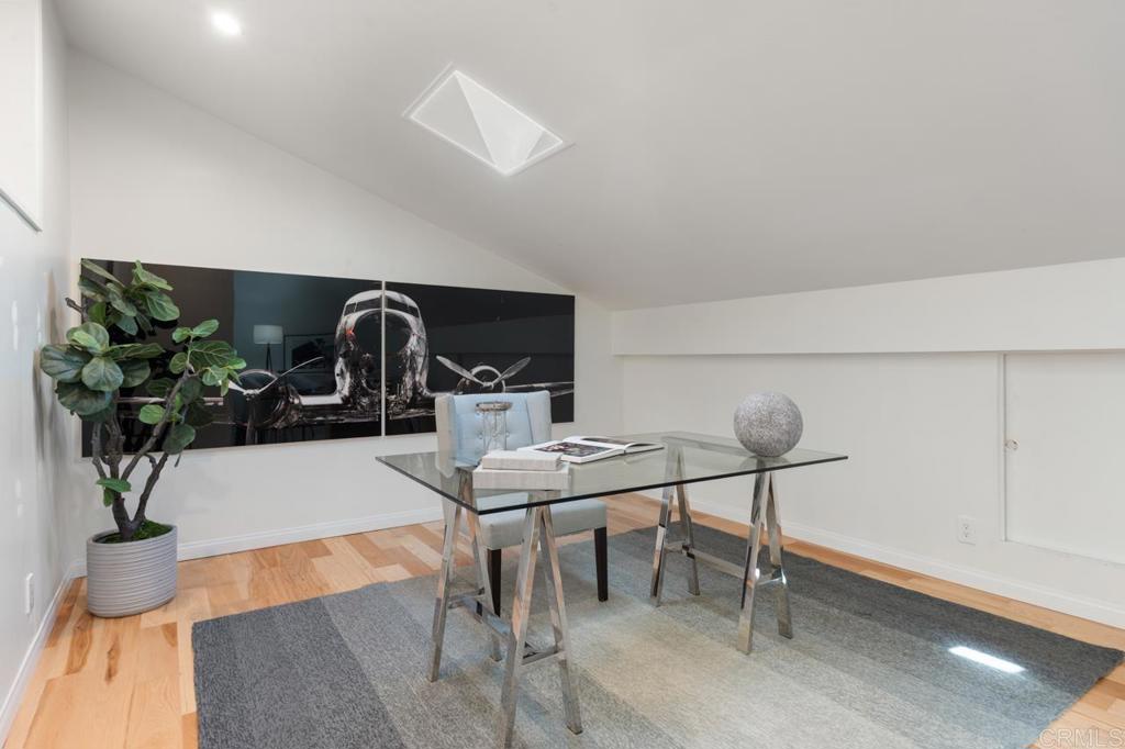 2163 Caminito San Martin