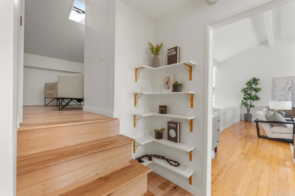 2163 Caminito San Martin