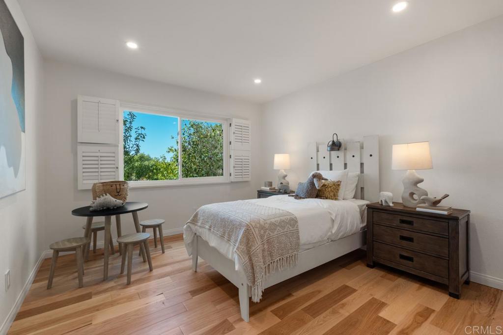 2163 Caminito San Martin