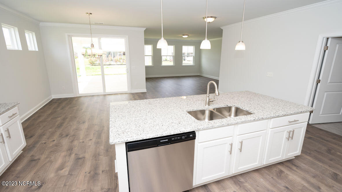 812 Shipley Way SW Lot 4 - Dover Express