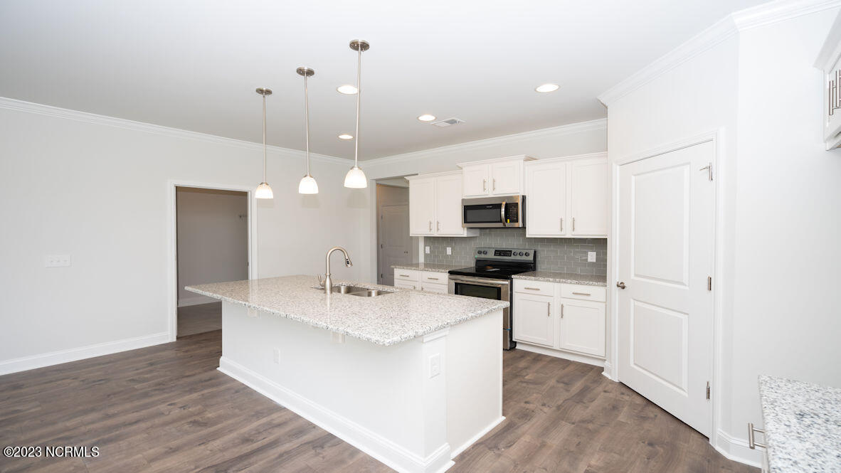 812 Shipley Way SW Lot 4 - Dover Express