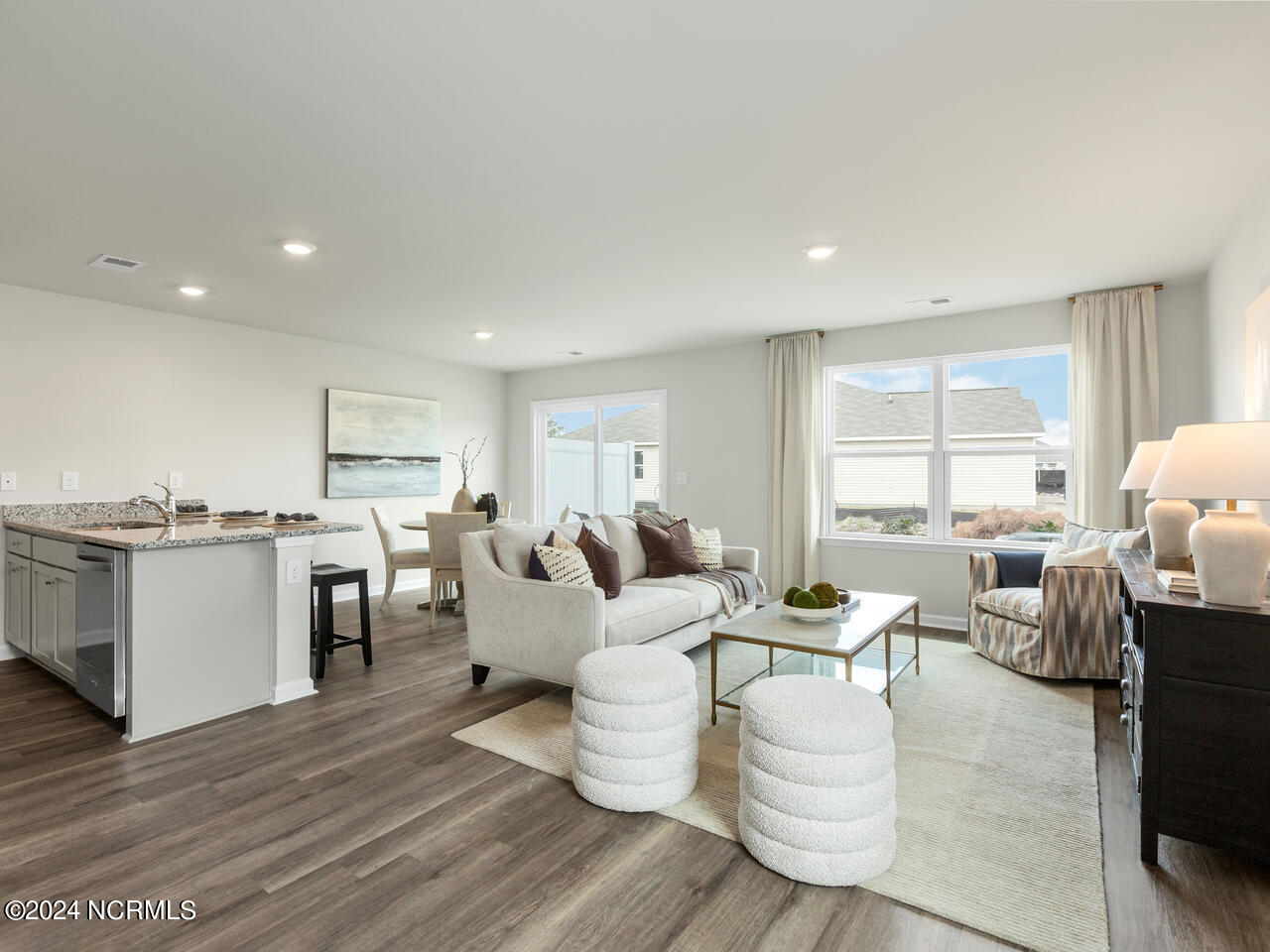 3101 Lobelia Lane 101