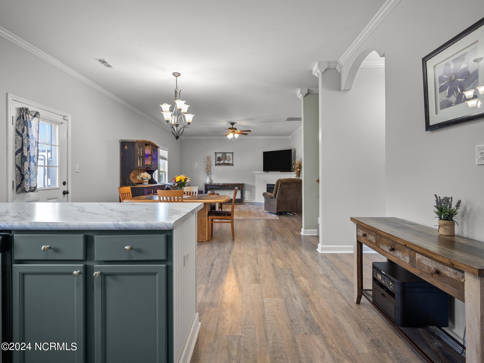 110 Woods Run Circle