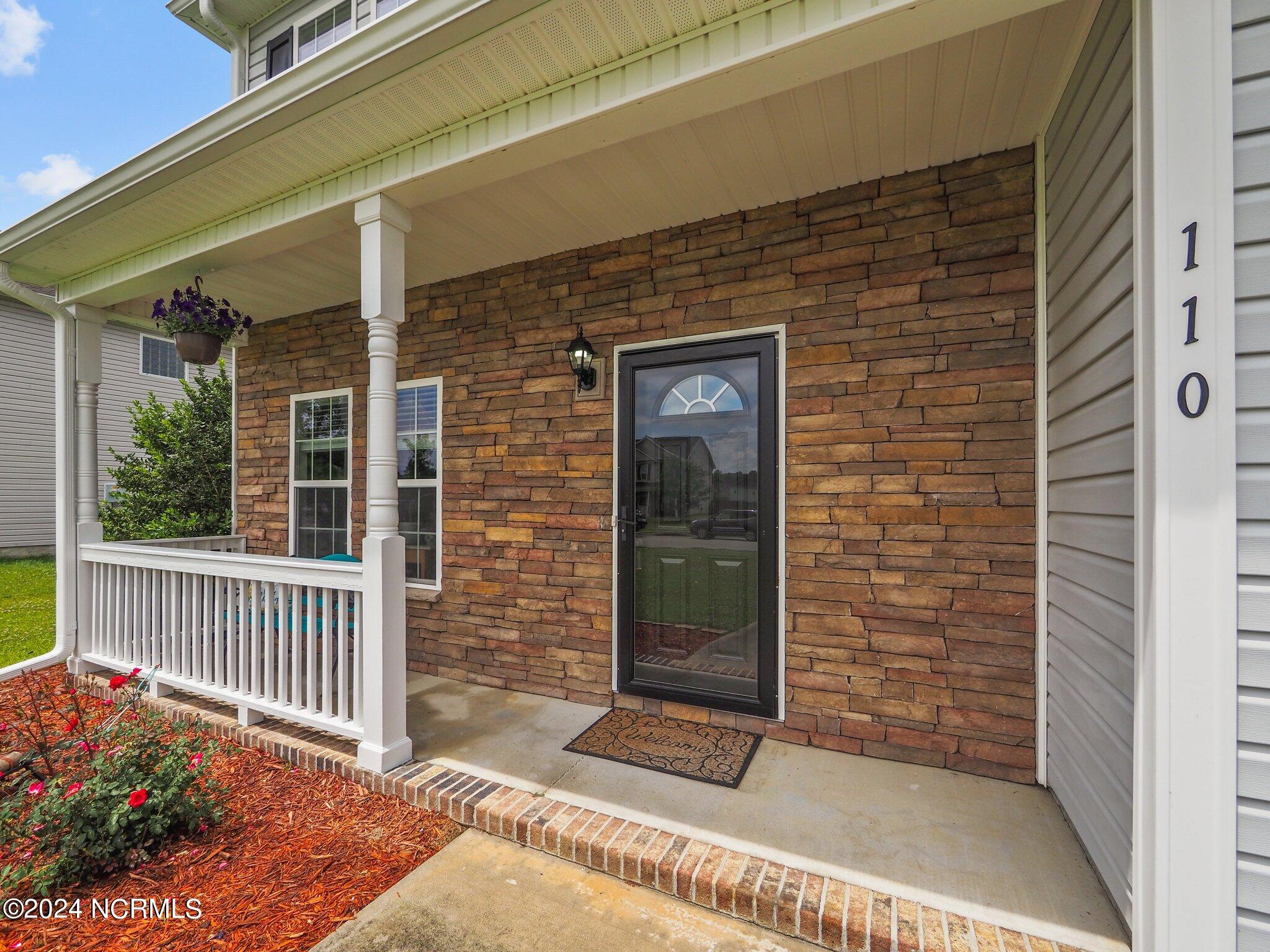 110 Woods Run Circle