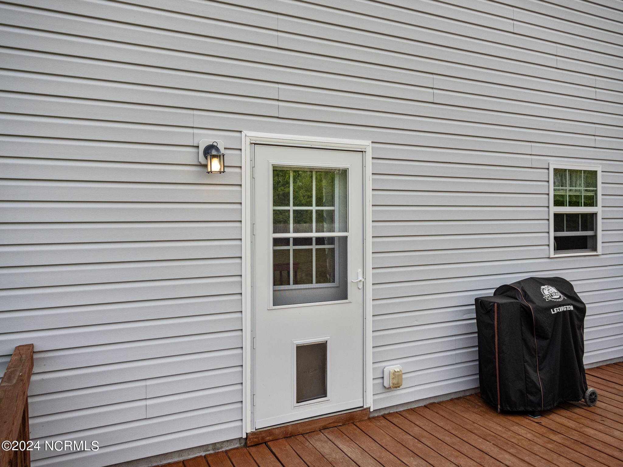 110 Woods Run Circle