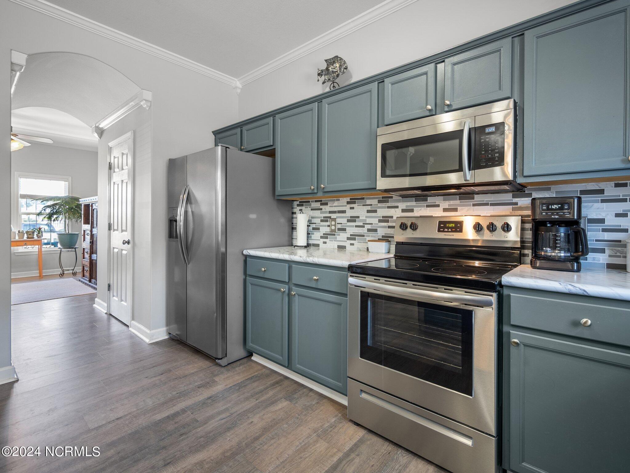 110 Woods Run Circle