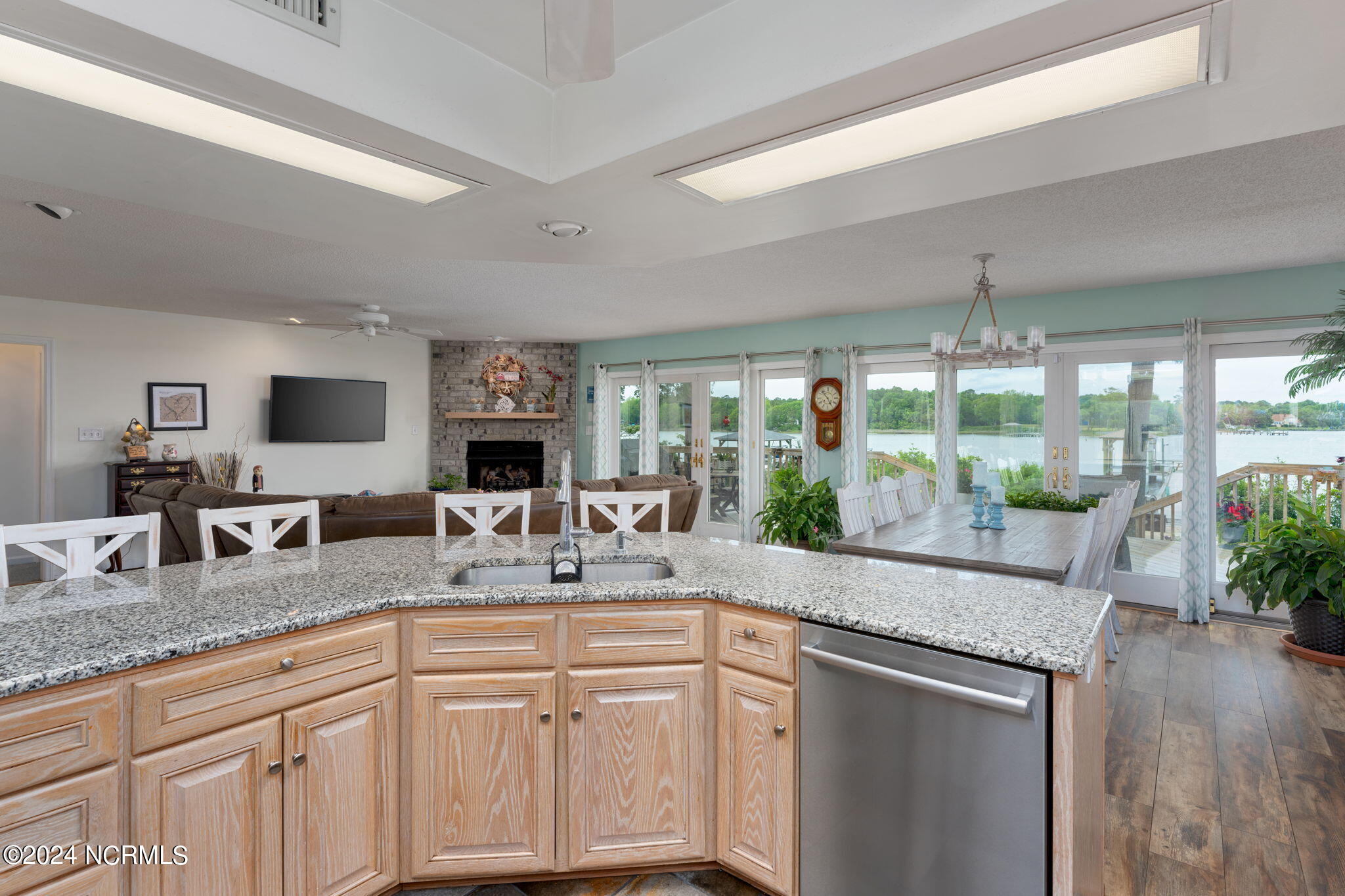 903 Chadwick Shores Drive