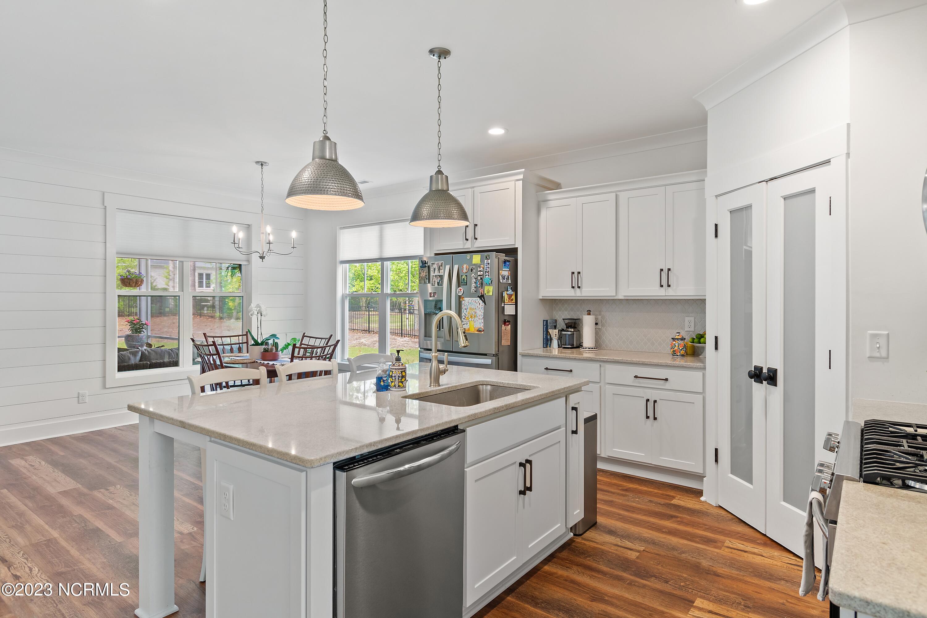 484 Crown Pointe Drive