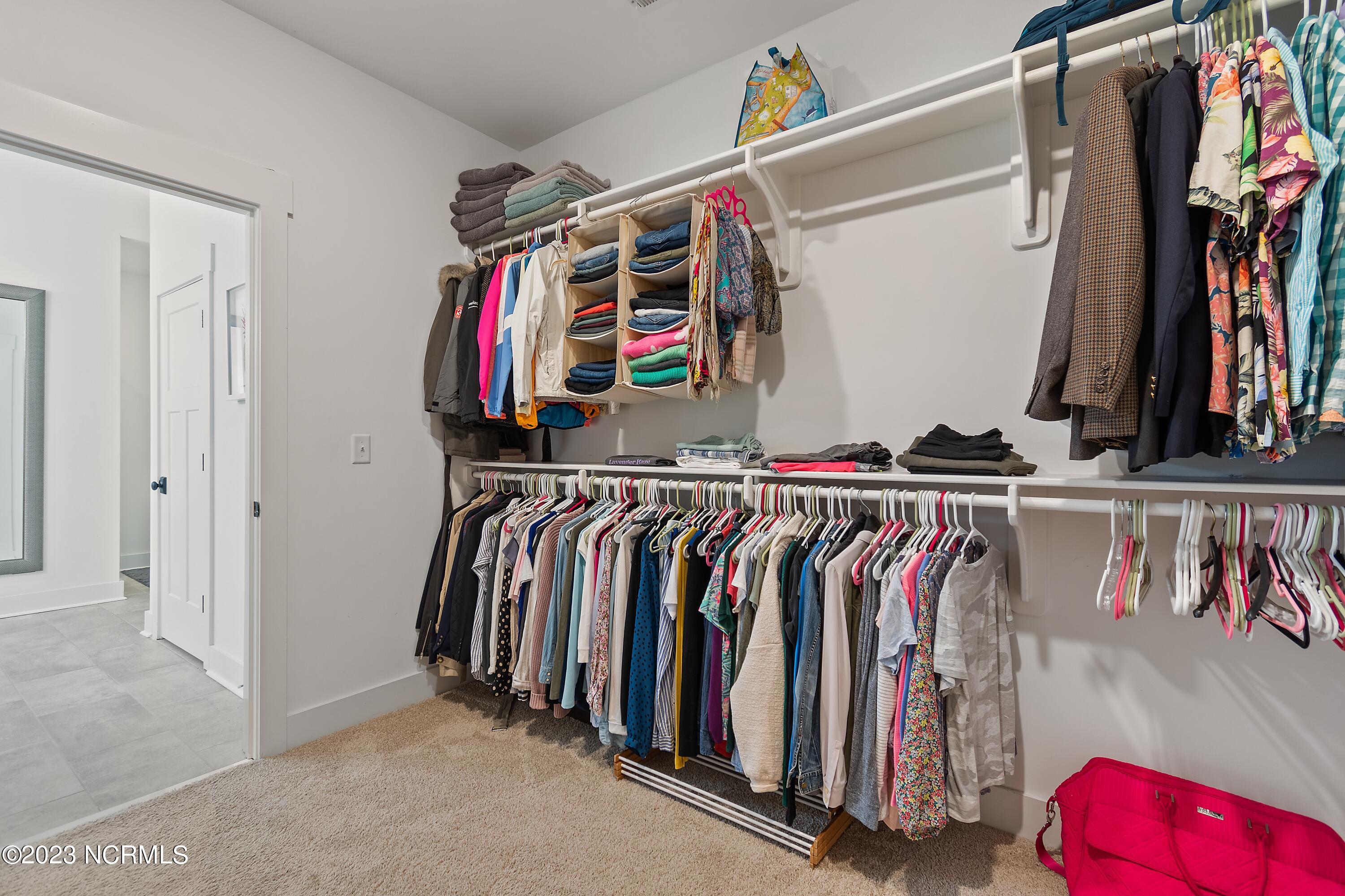 484 Crown Pointe Drive