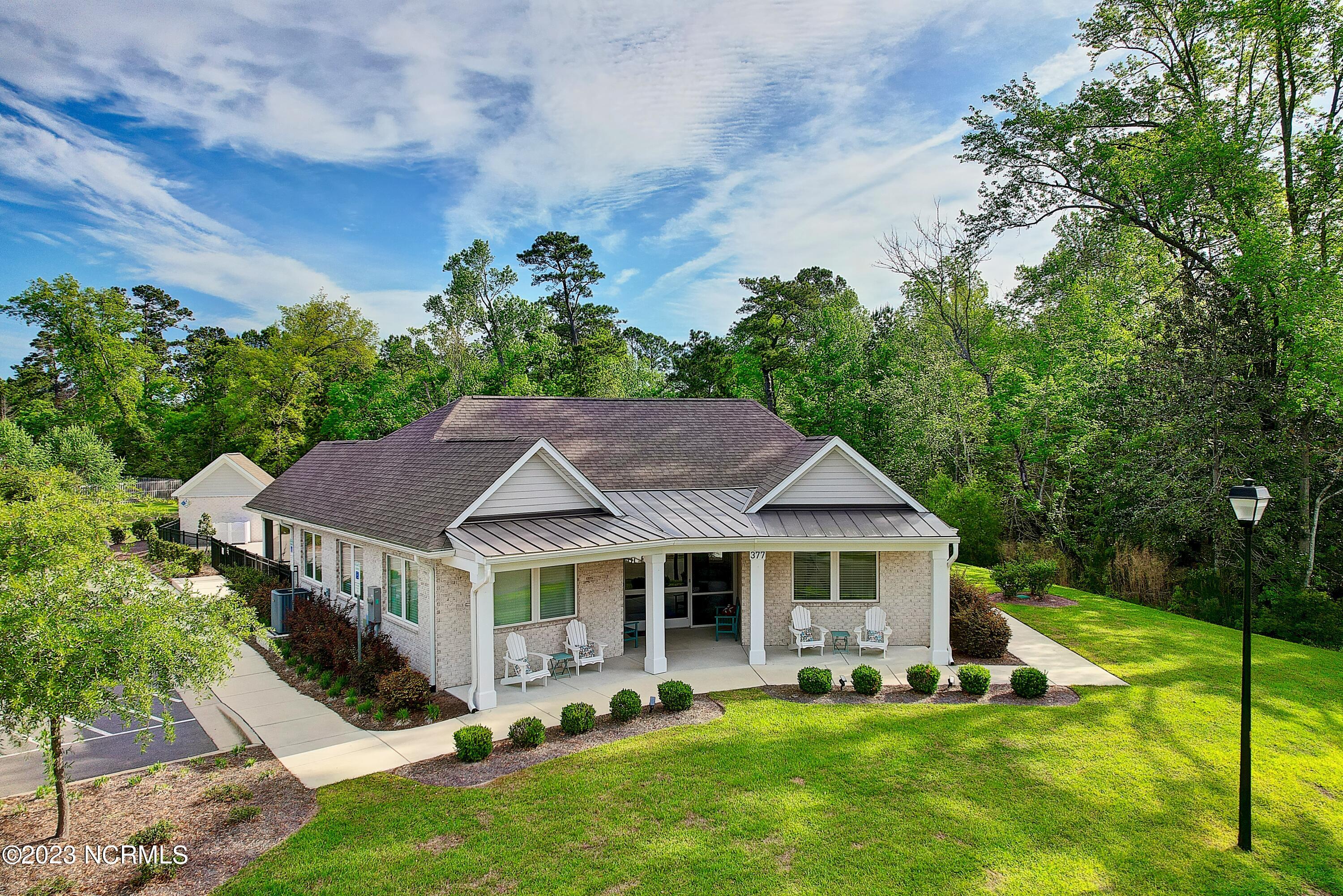 484 Crown Pointe Drive