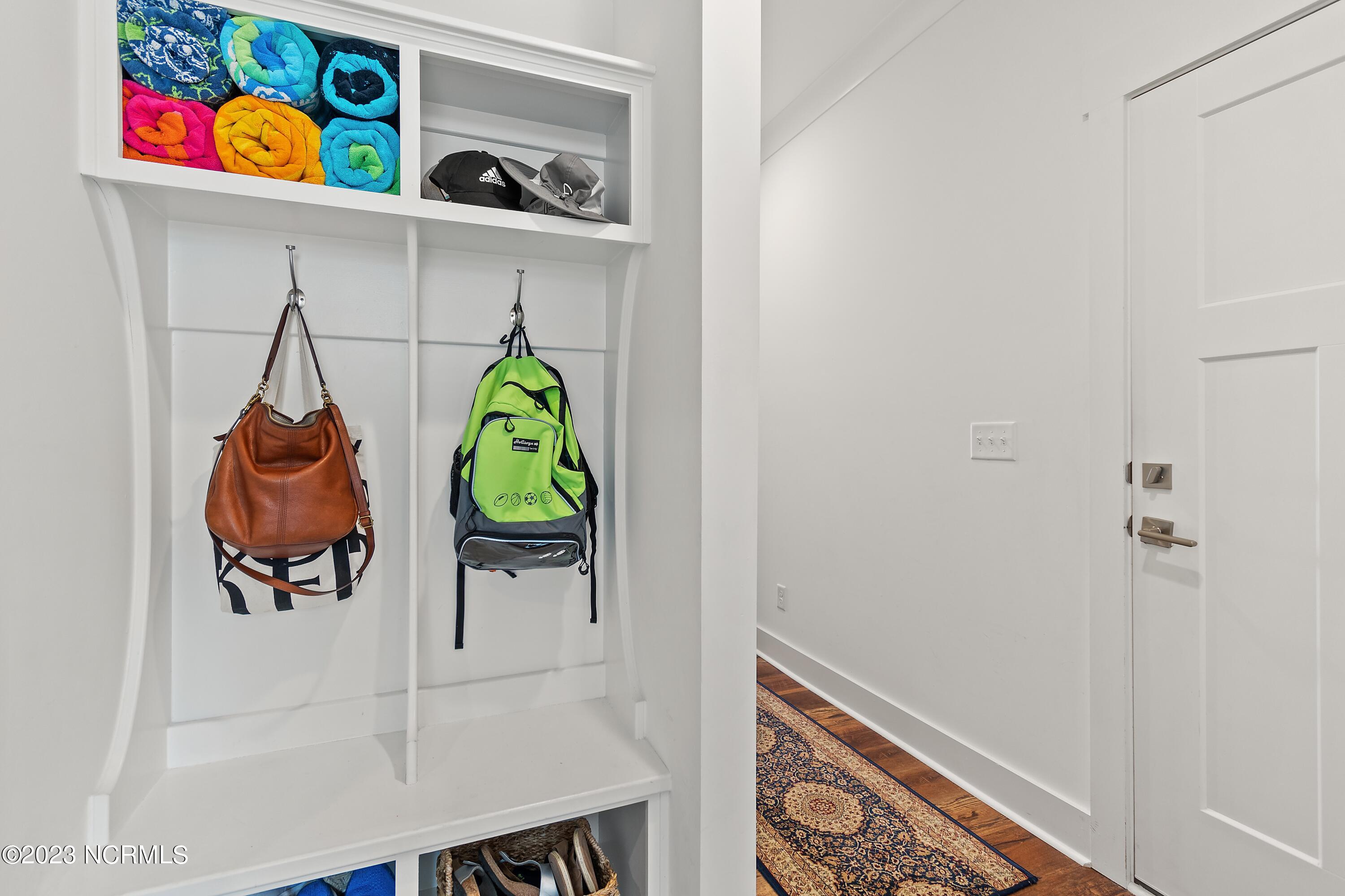 484 Crown Pointe Drive