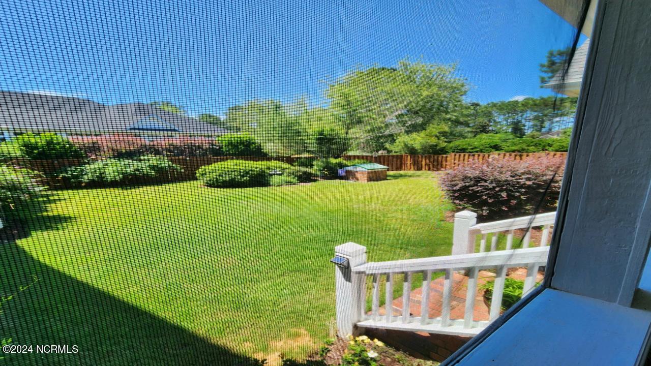 1077 Ridgemont Drive