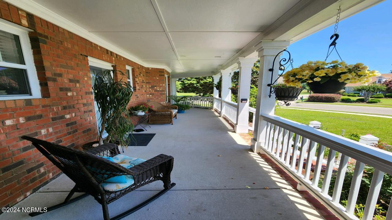 1077 Ridgemont Drive