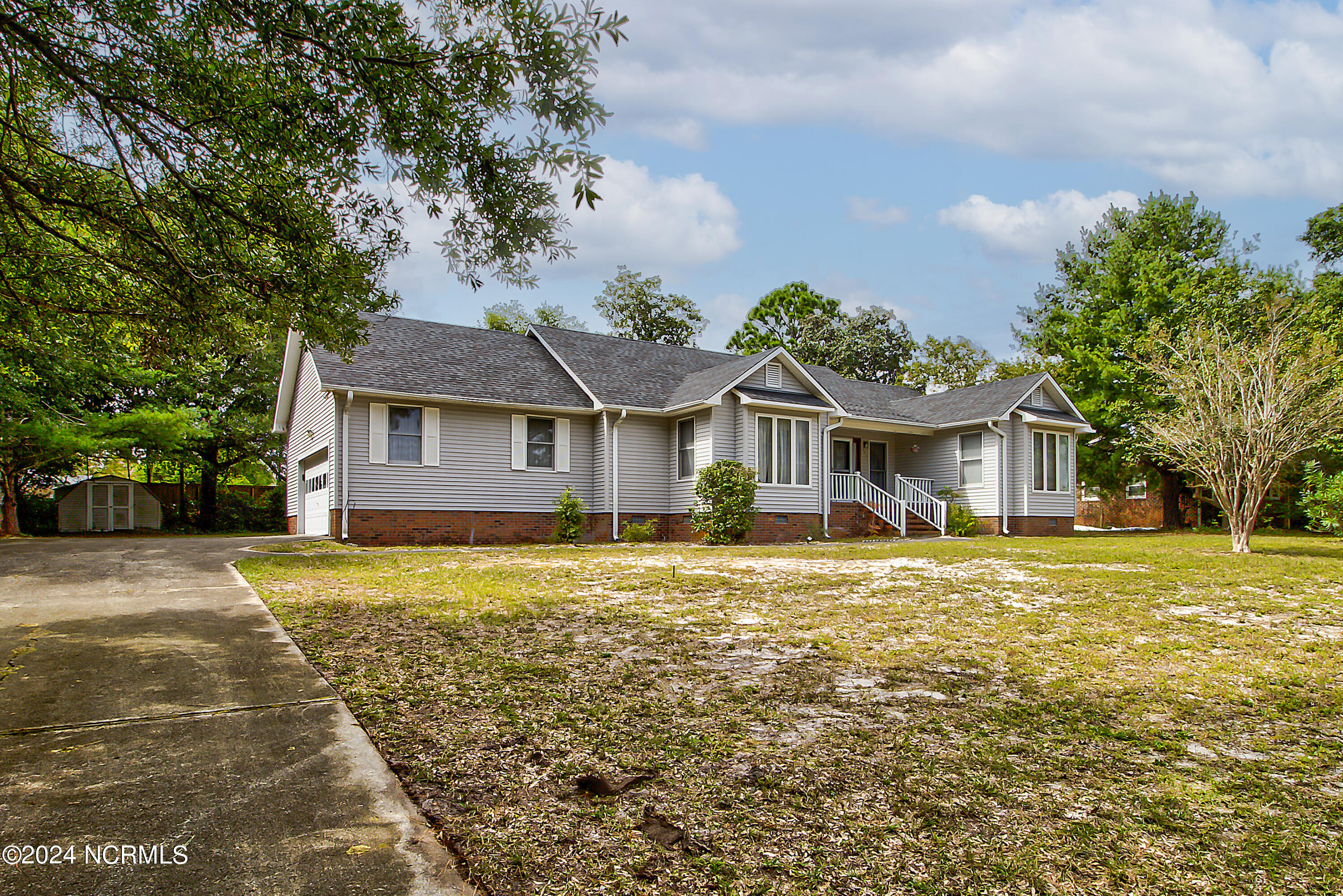 105 Cromwell Circle