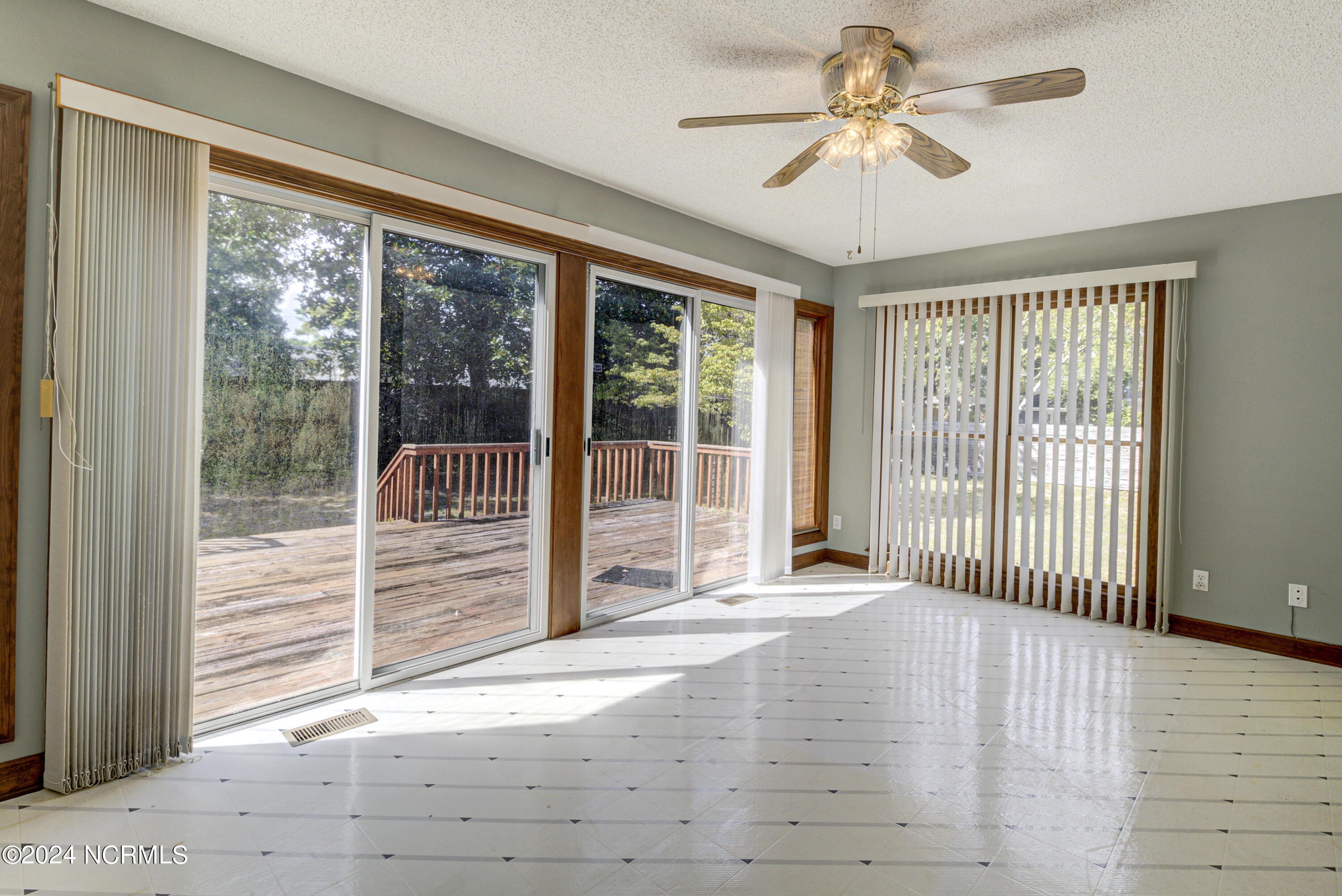 105 Cromwell Circle