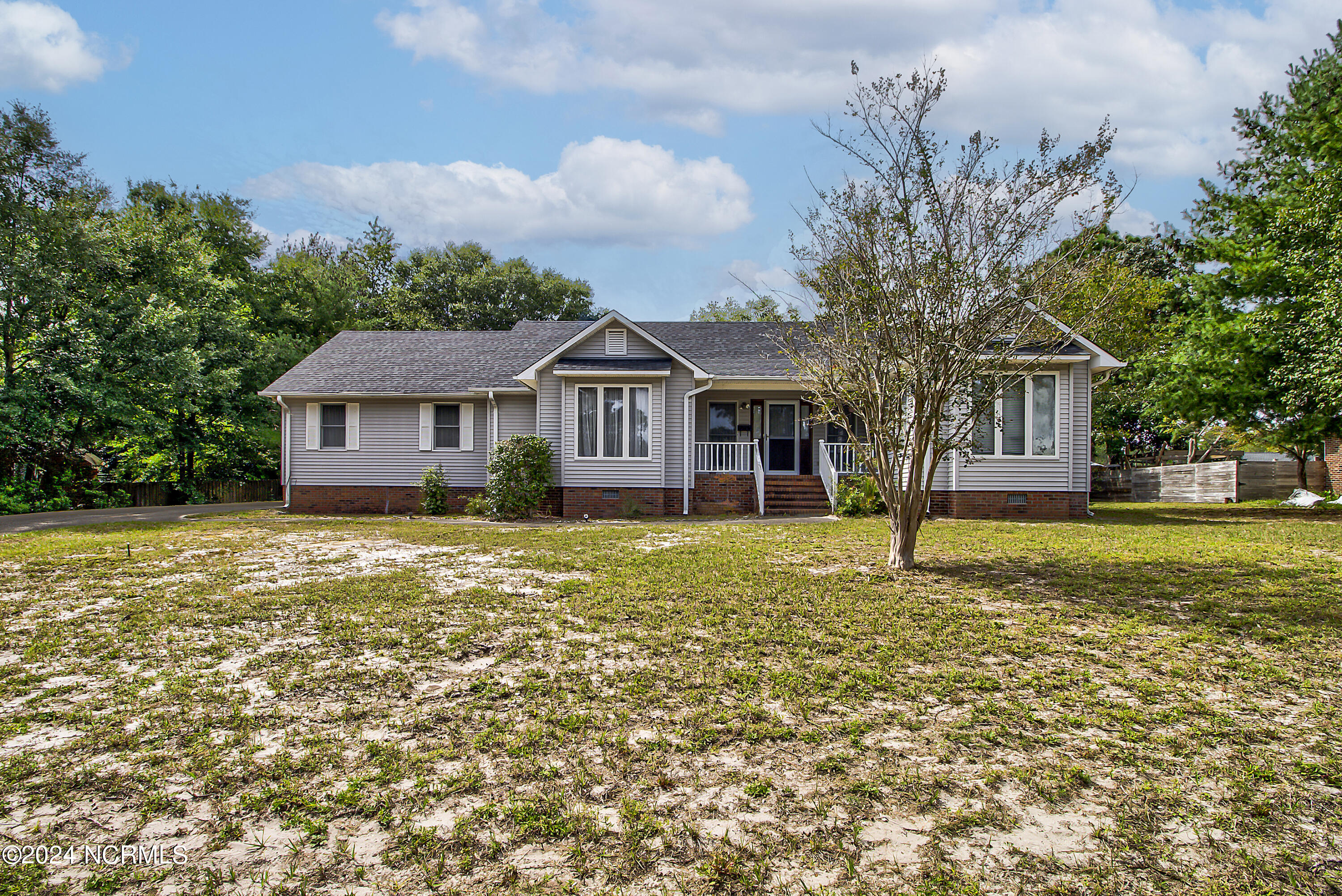 105 Cromwell Circle