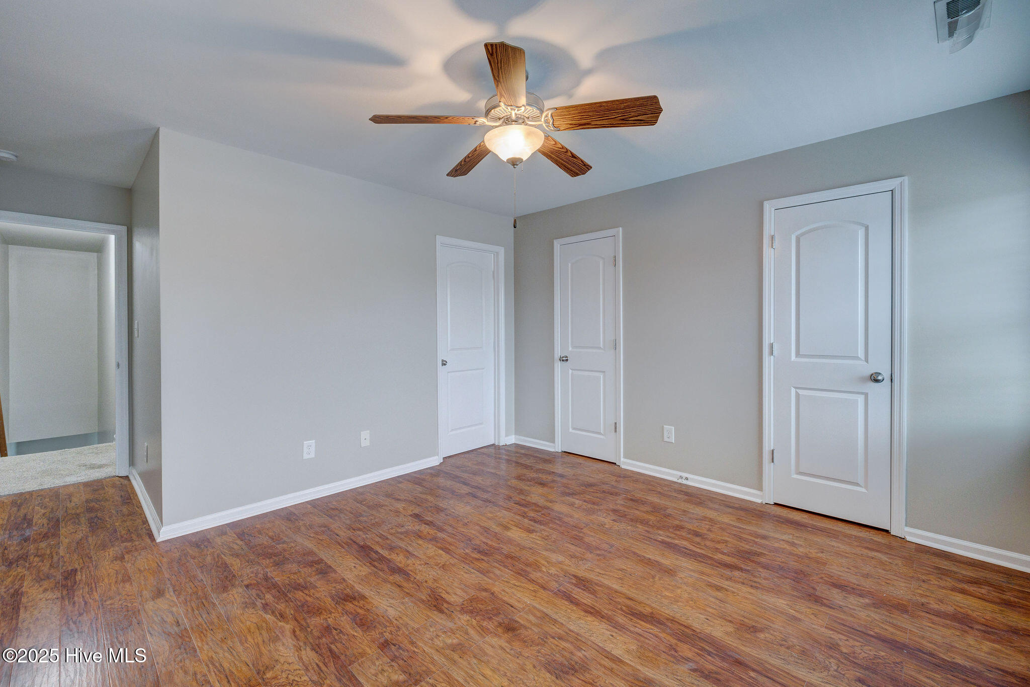 528 Oyster Rock Lane