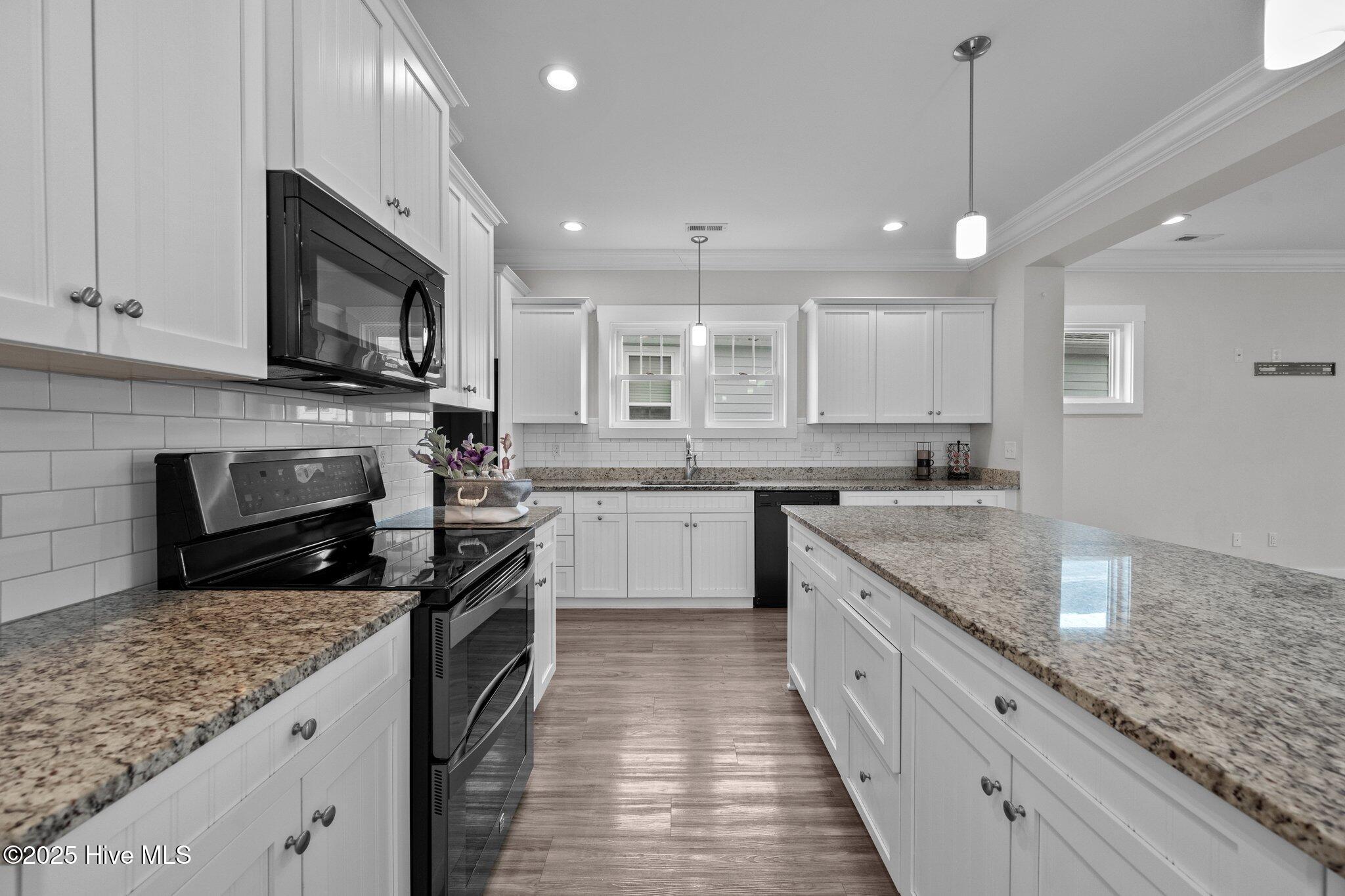 363 Summerhouse Drive