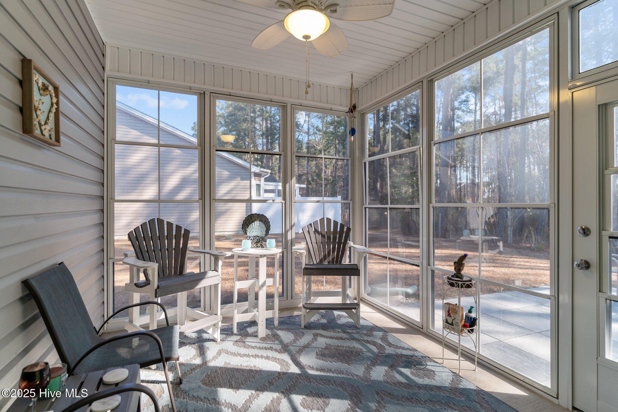 608 Dellcastle Court NW