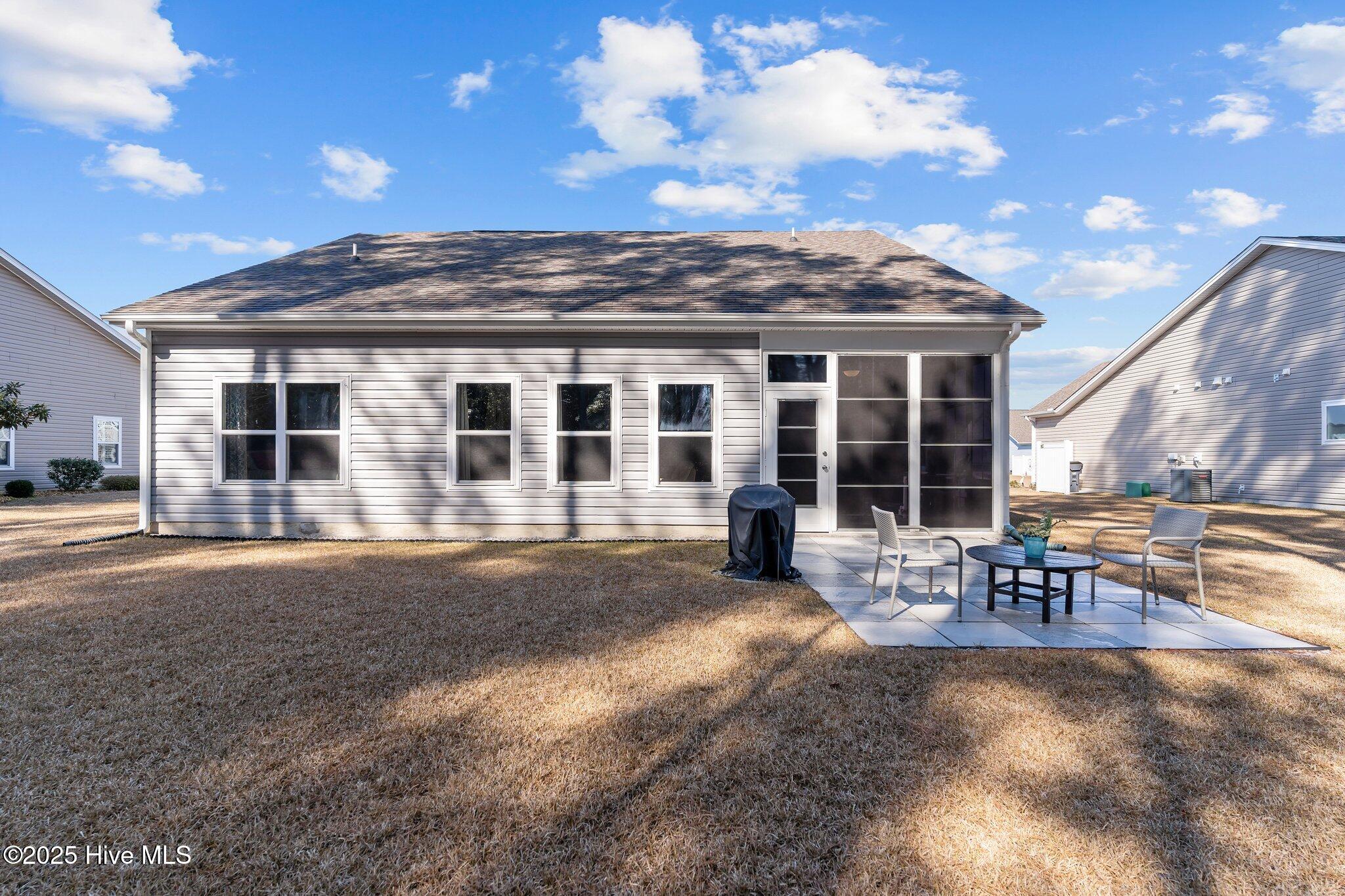 608 Dellcastle Court NW