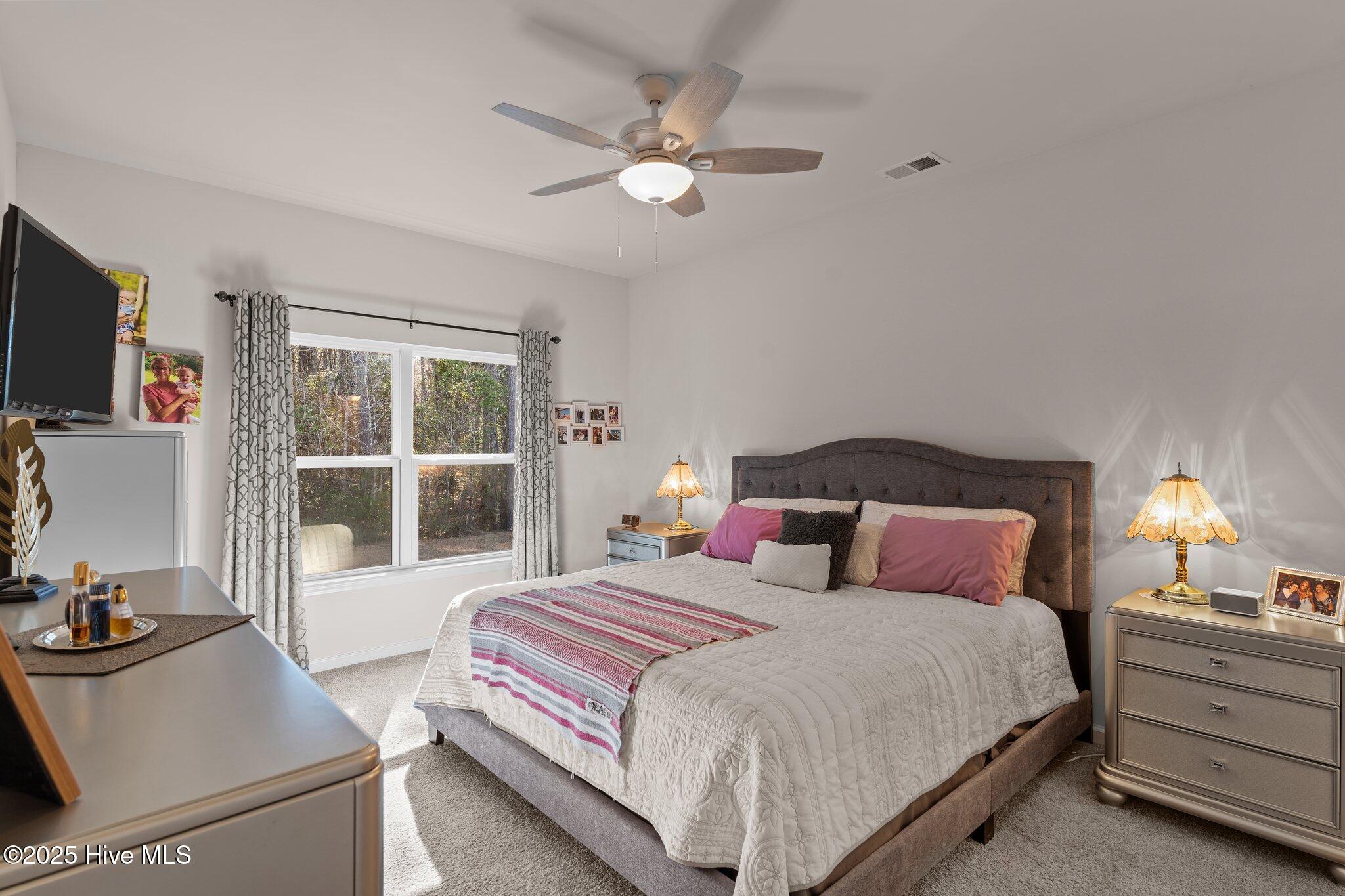 608 Dellcastle Court NW