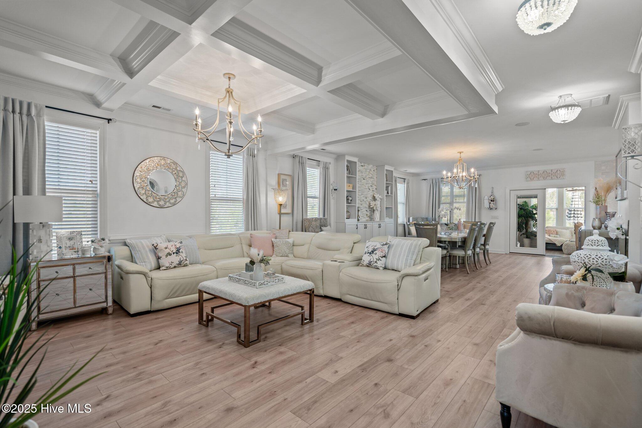 6151 Willow Glen Drive