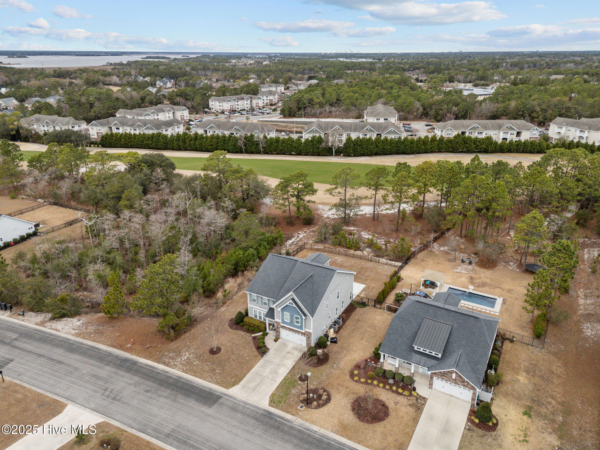 6151 Willow Glen Drive