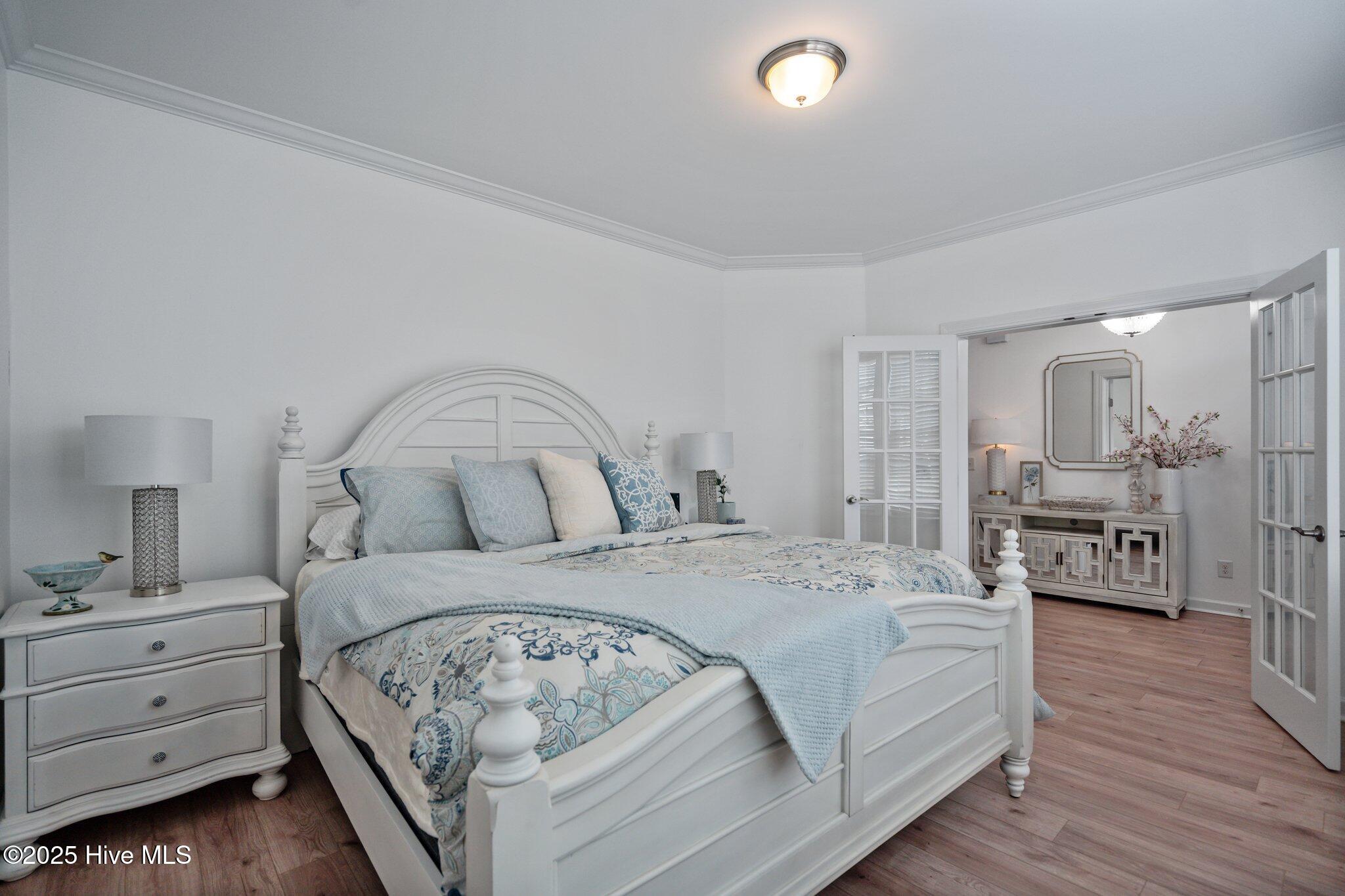 6151 Willow Glen Drive