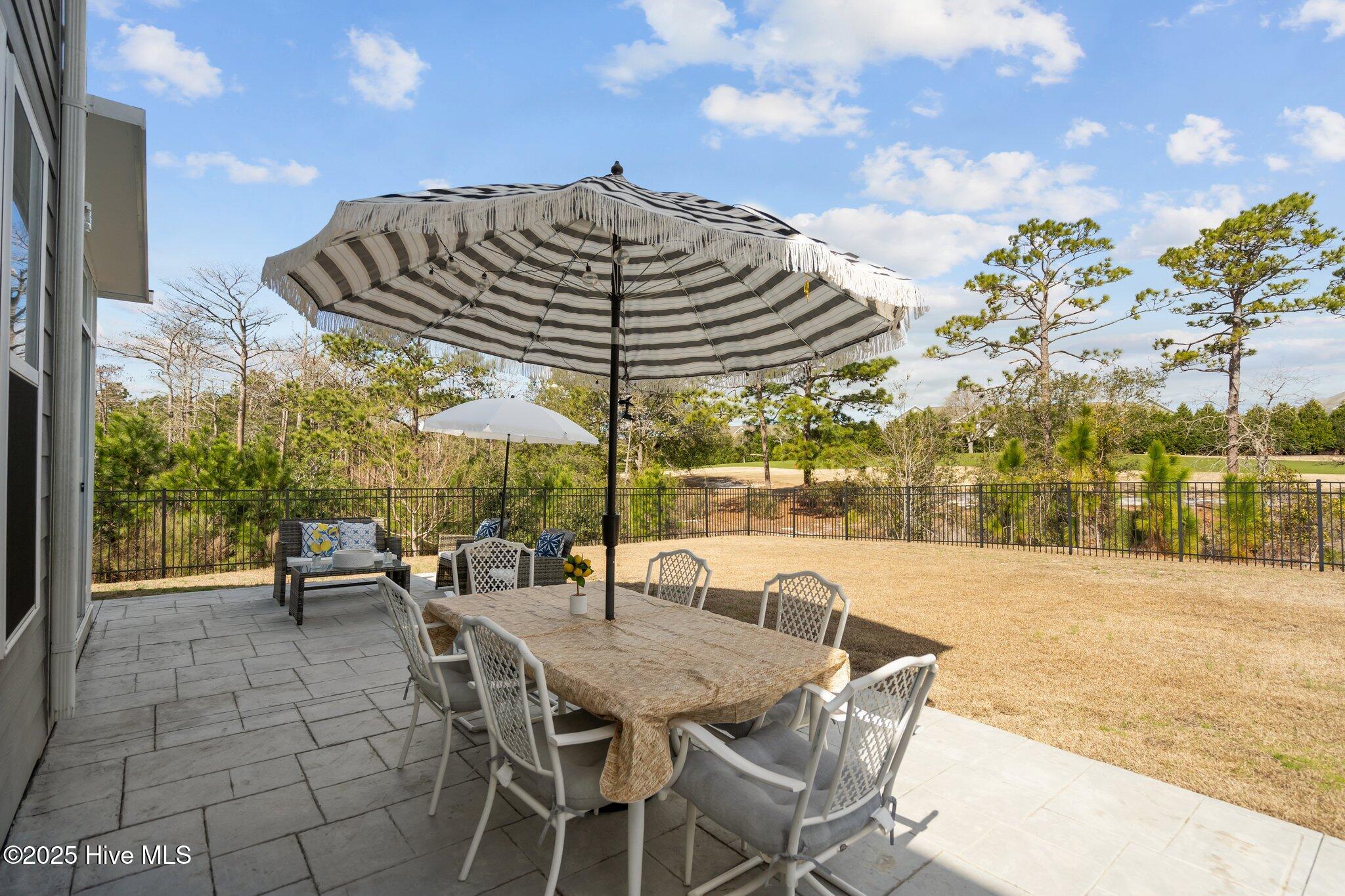 6151 Willow Glen Drive