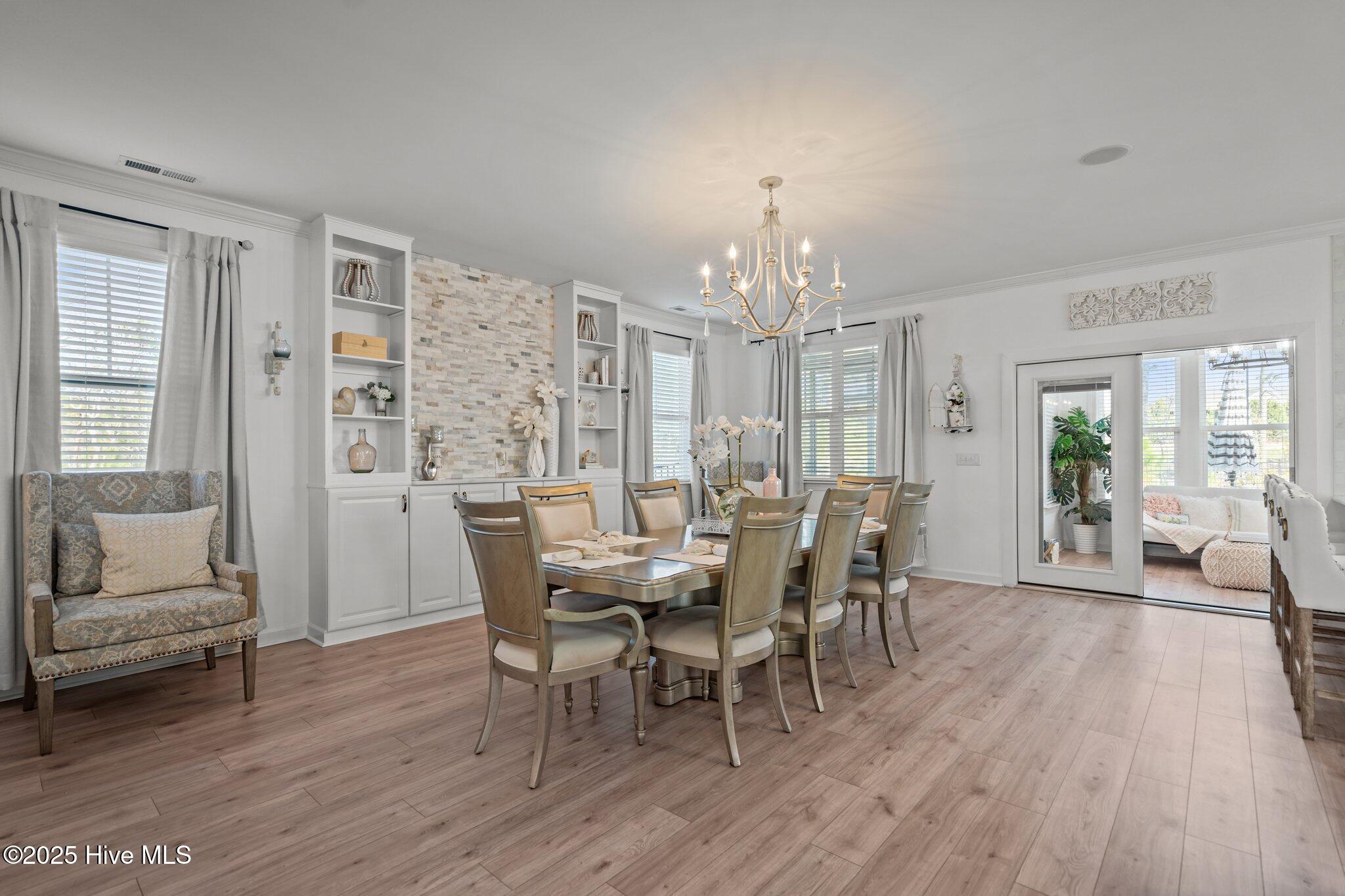 6151 Willow Glen Drive