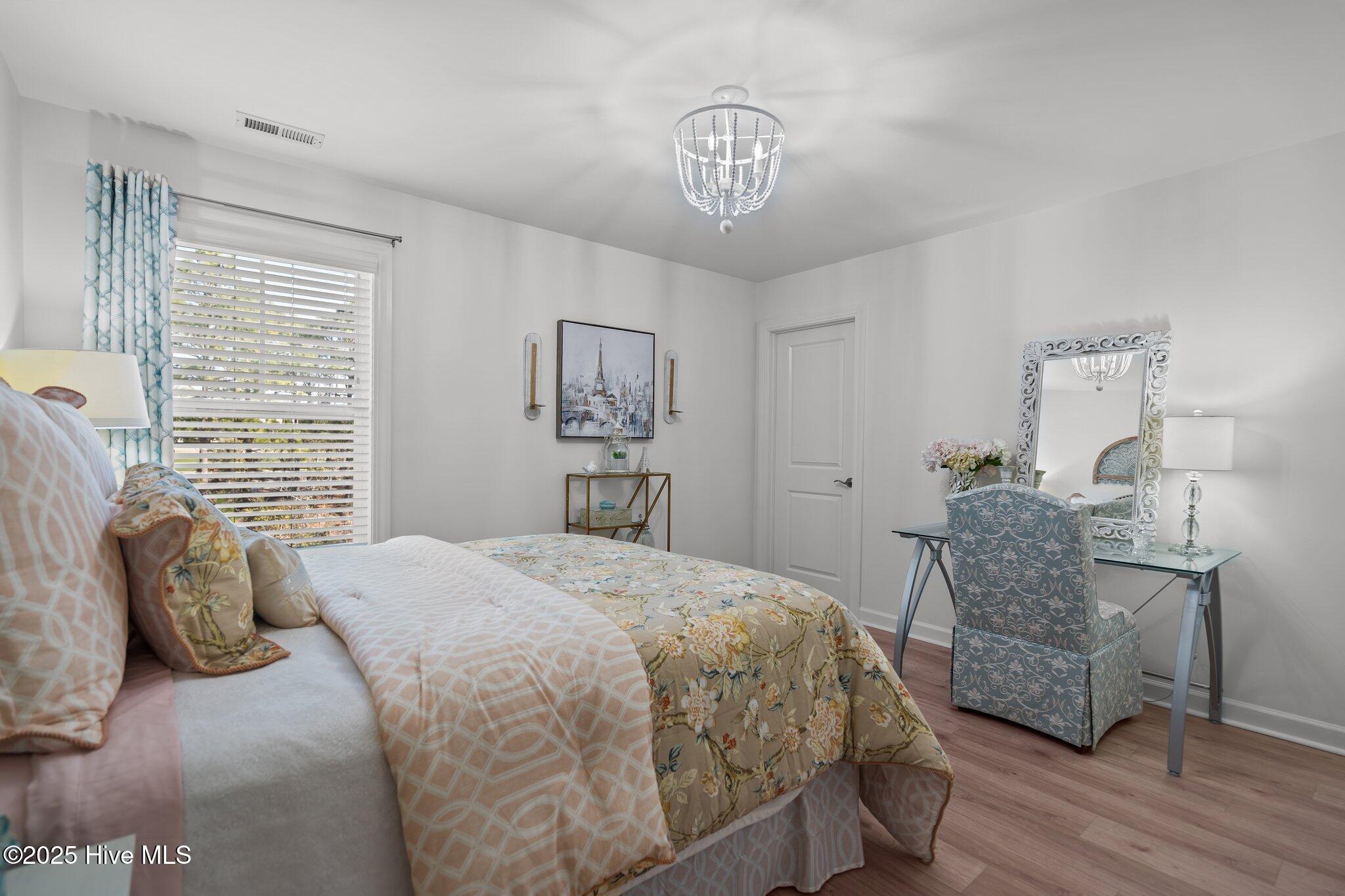 6151 Willow Glen Drive