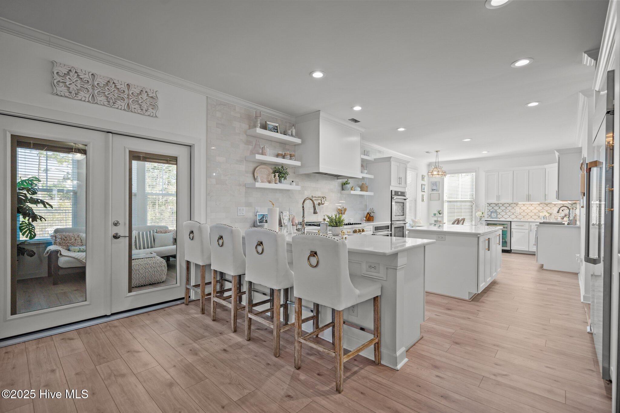 6151 Willow Glen Drive