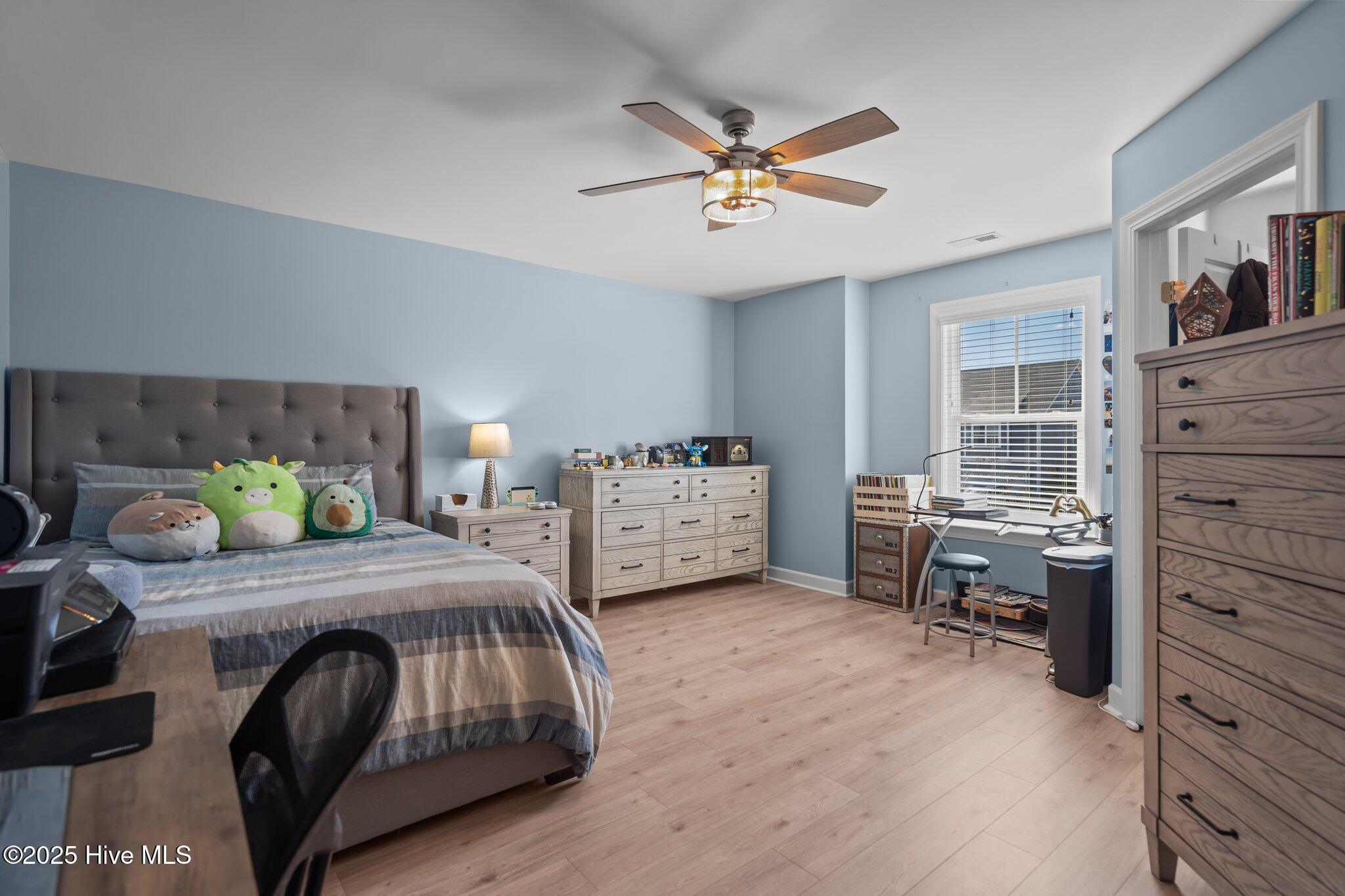 6151 Willow Glen Drive