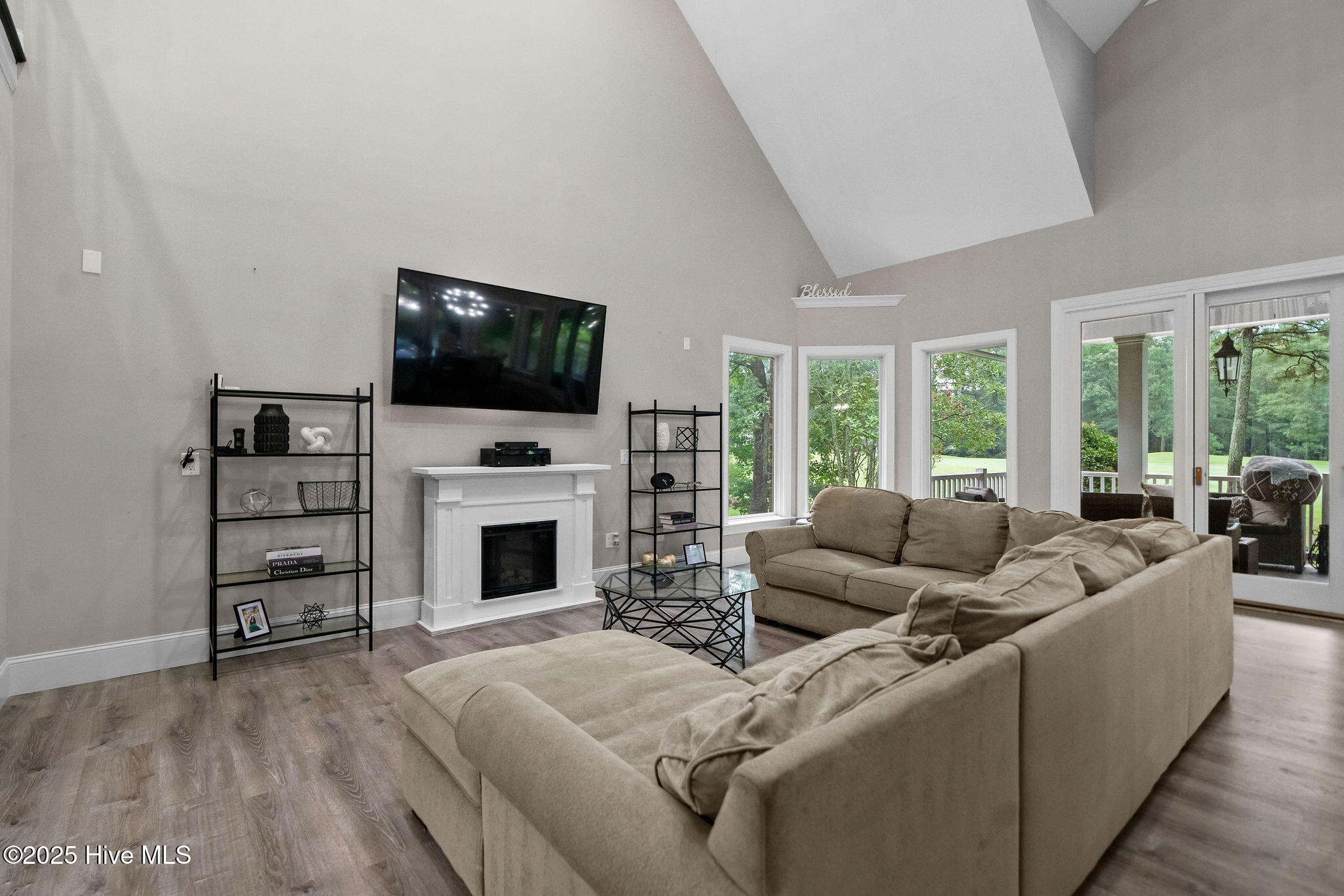 198 Cedar Point Drive