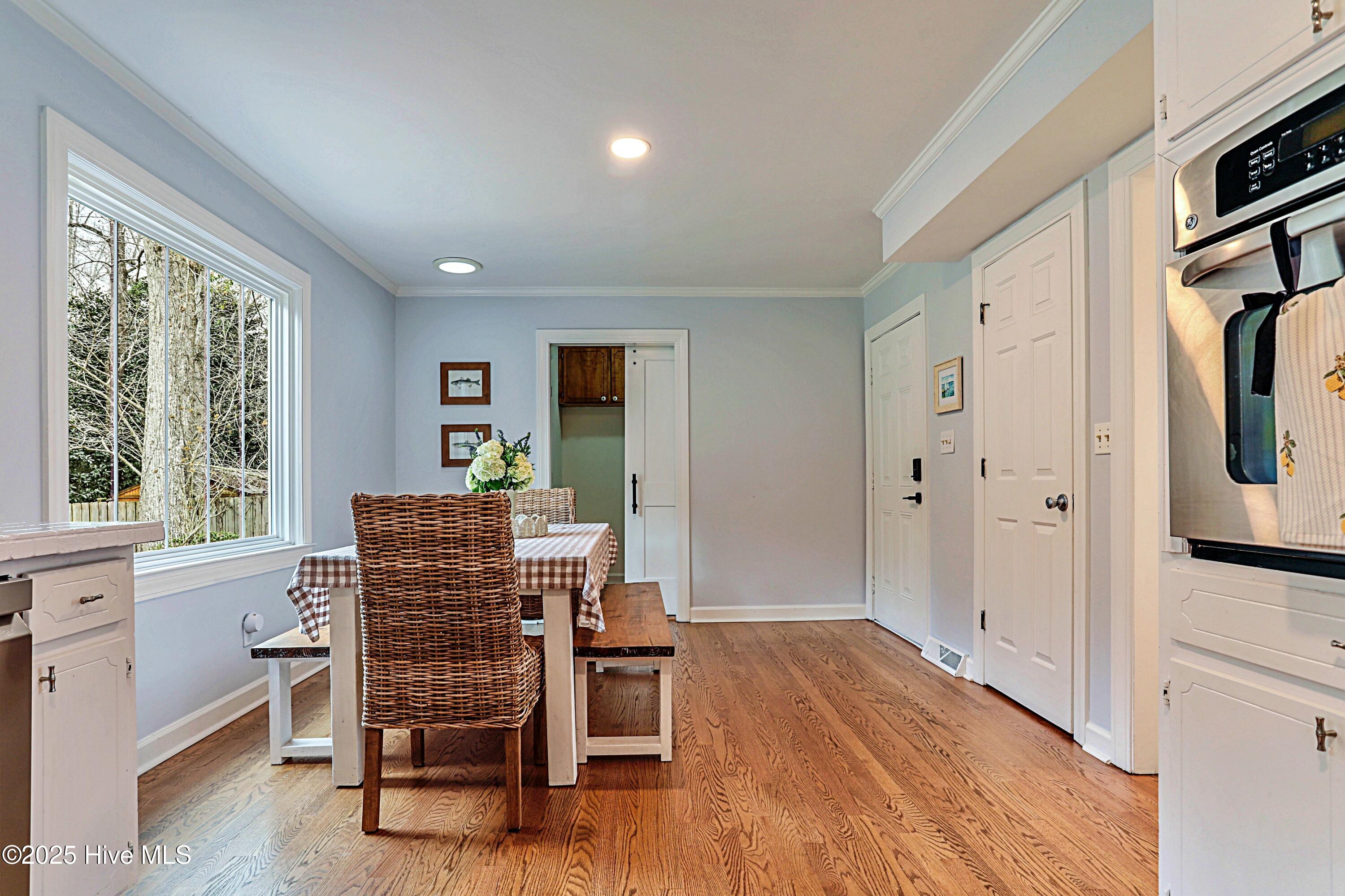 1690 Scotts Hill Loop Road