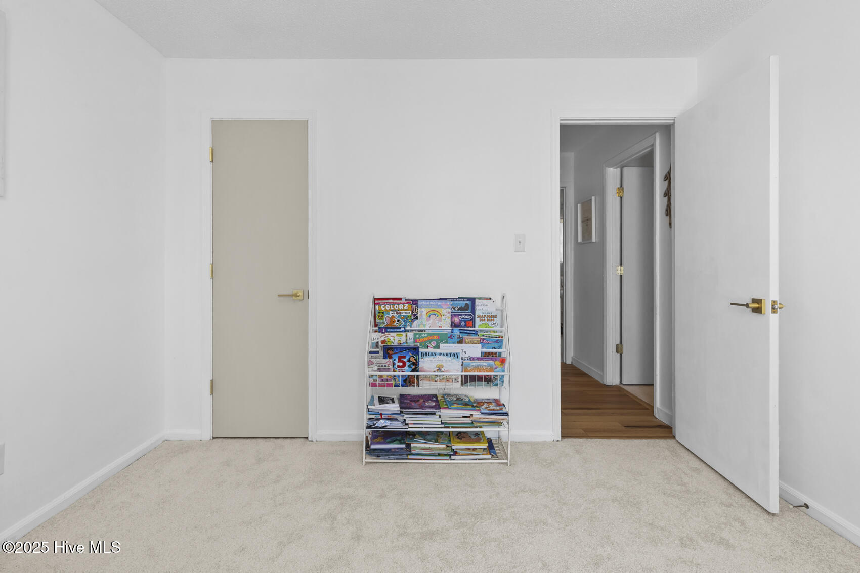 308 Walnut Creek Court