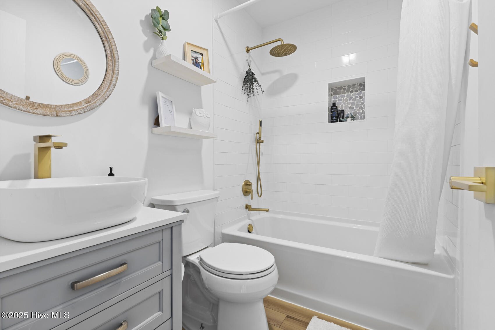 308 Walnut Creek Court