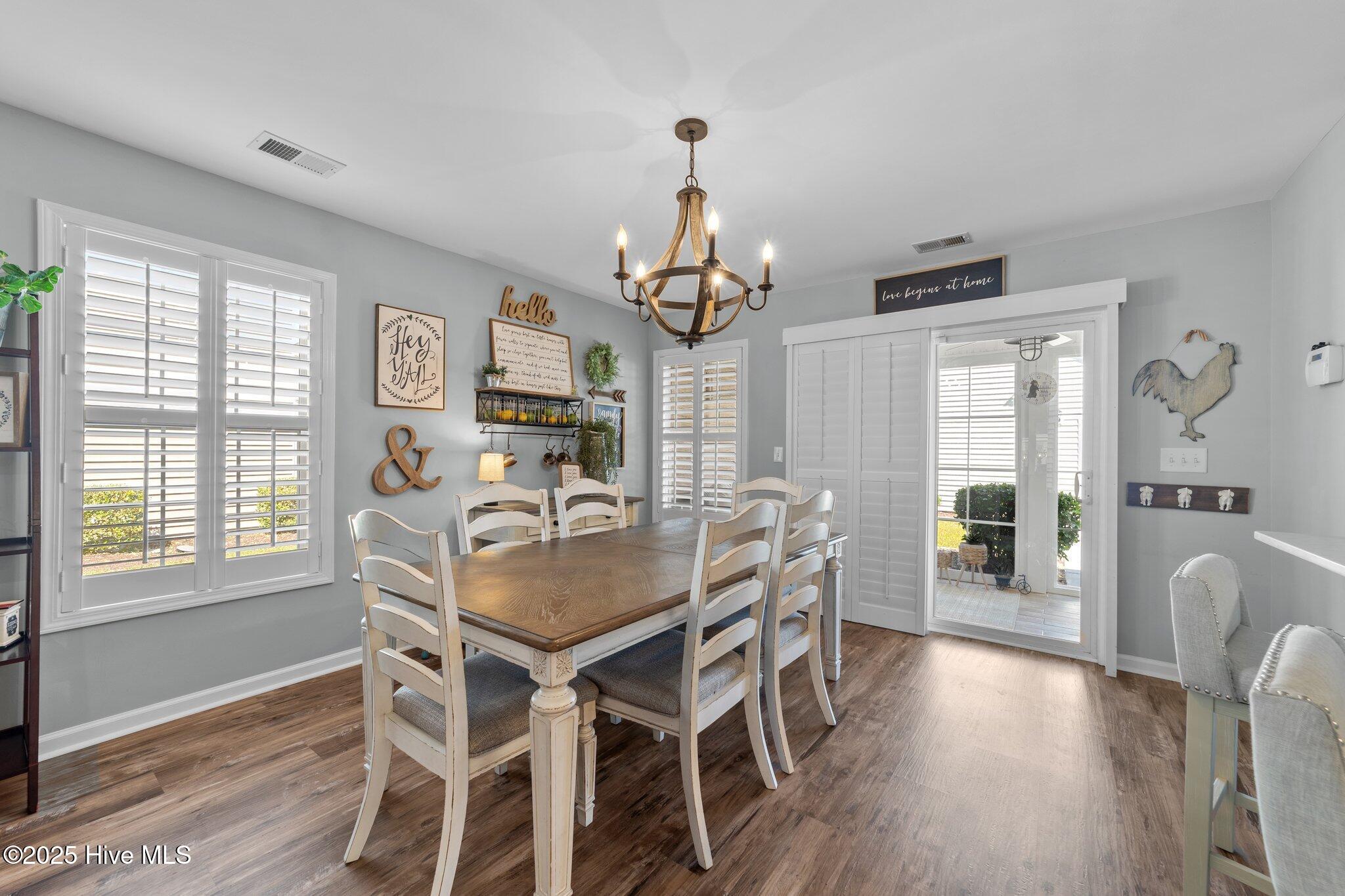 109 Cobblers Circle