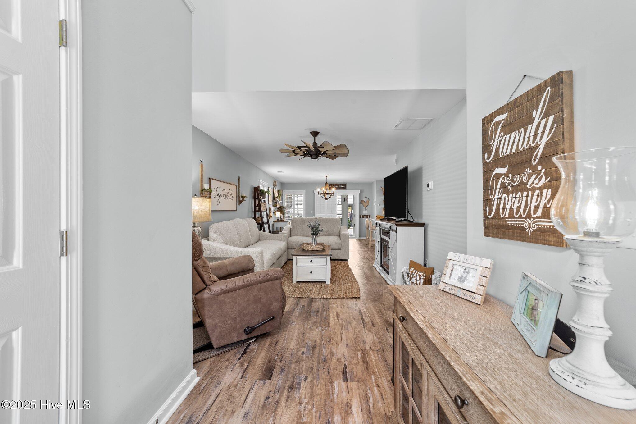 109 Cobblers Circle