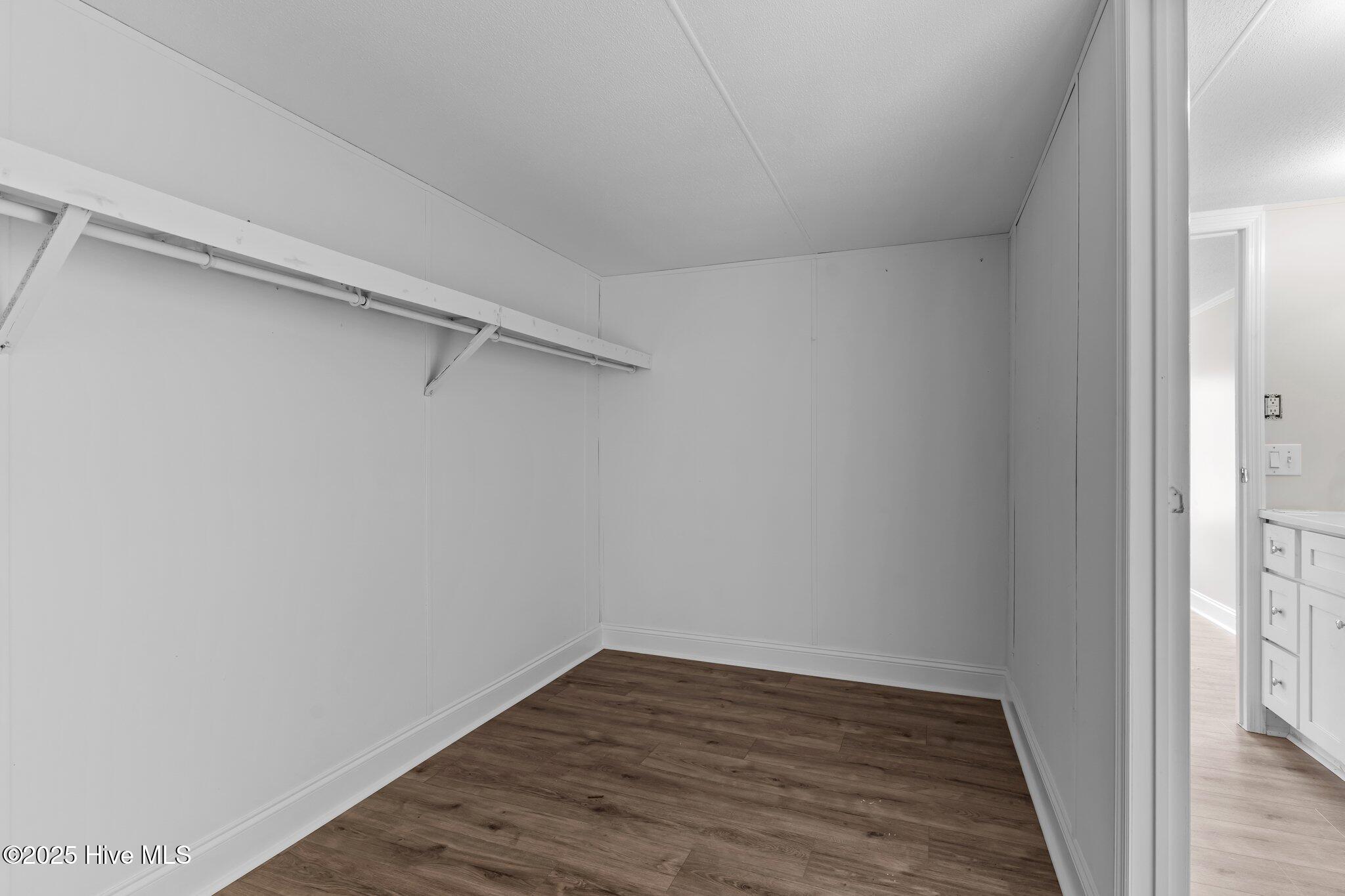 2951 Lone Tree Court