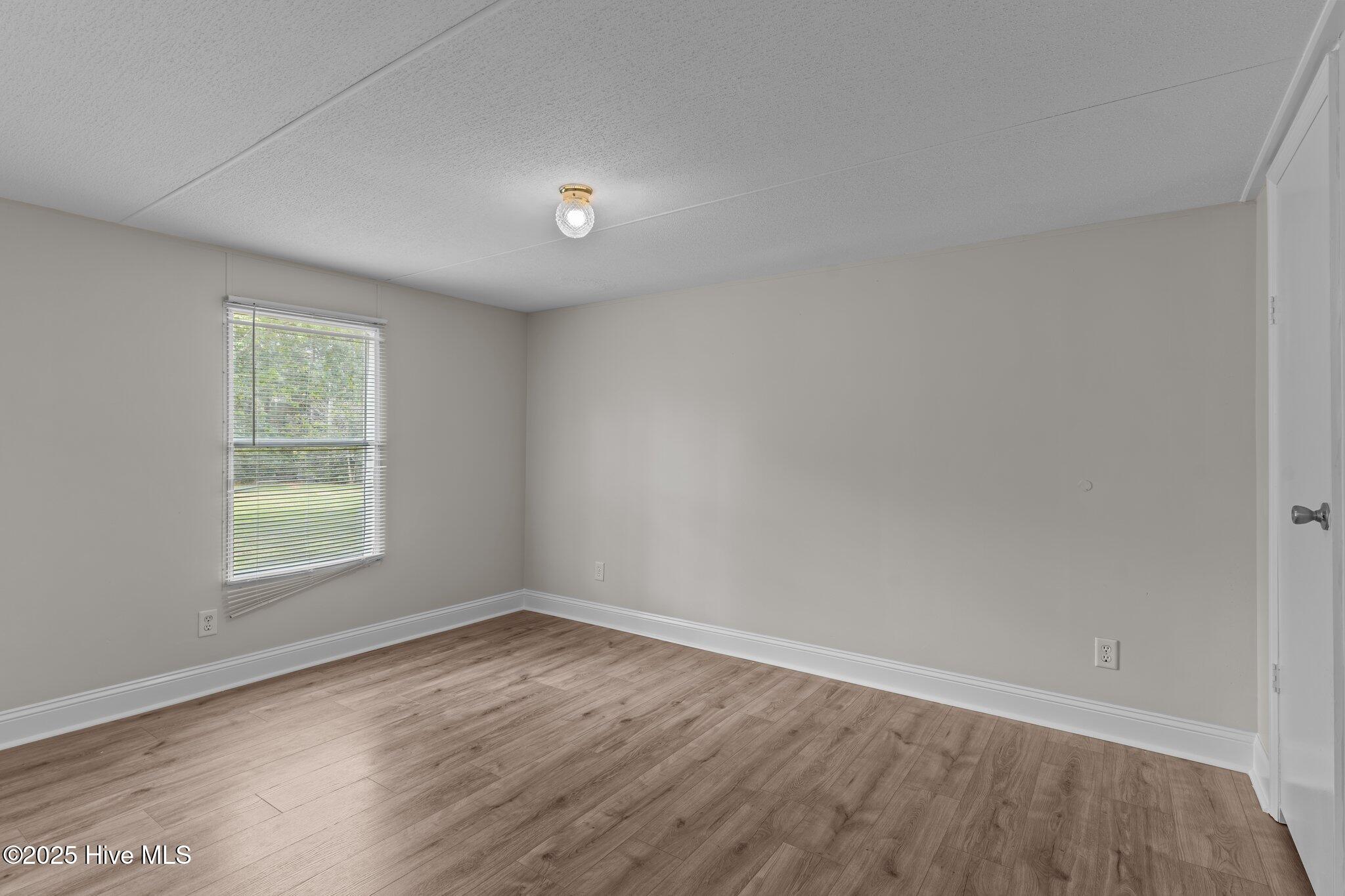 2951 Lone Tree Court