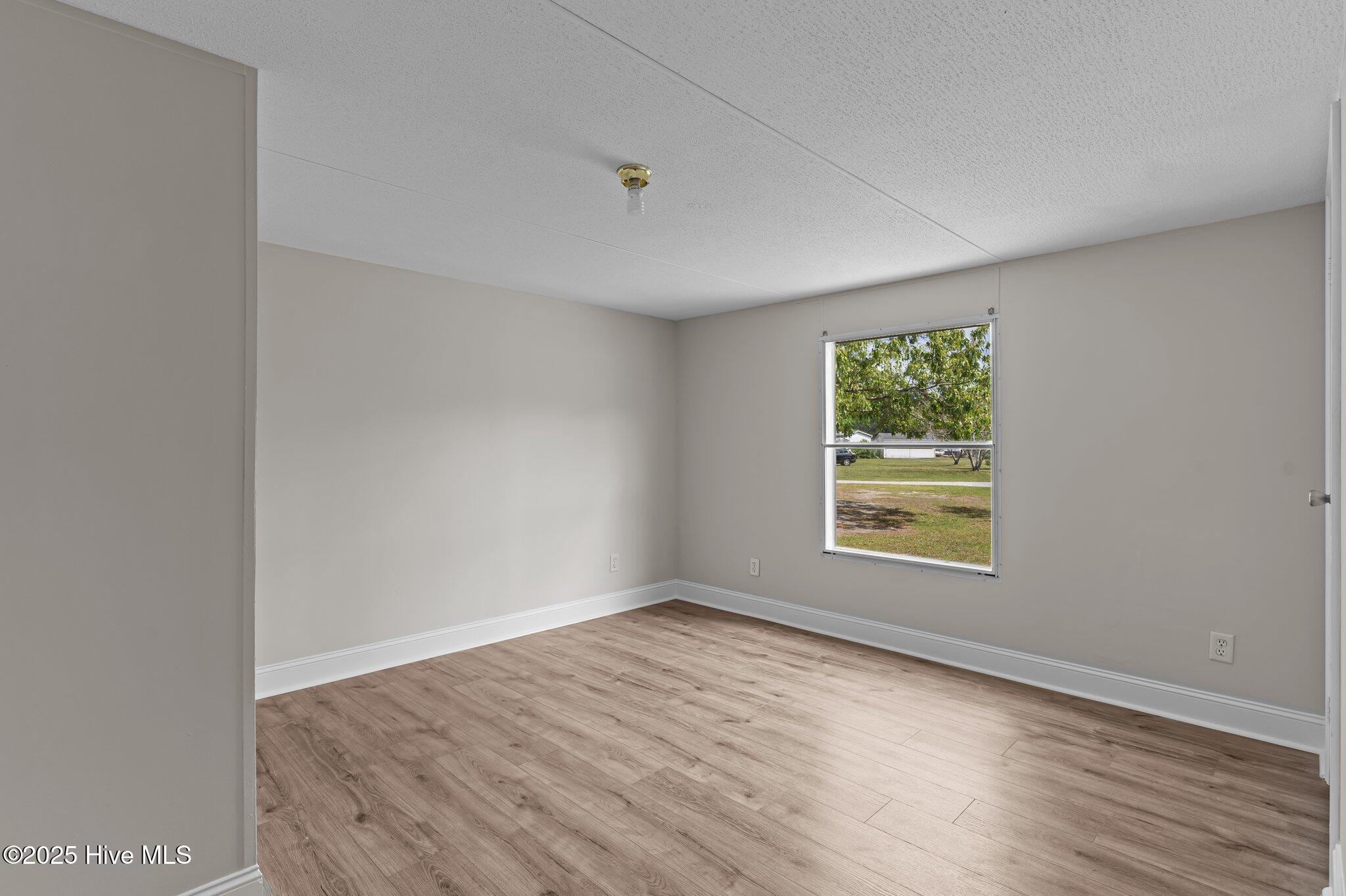 2951 Lone Tree Court