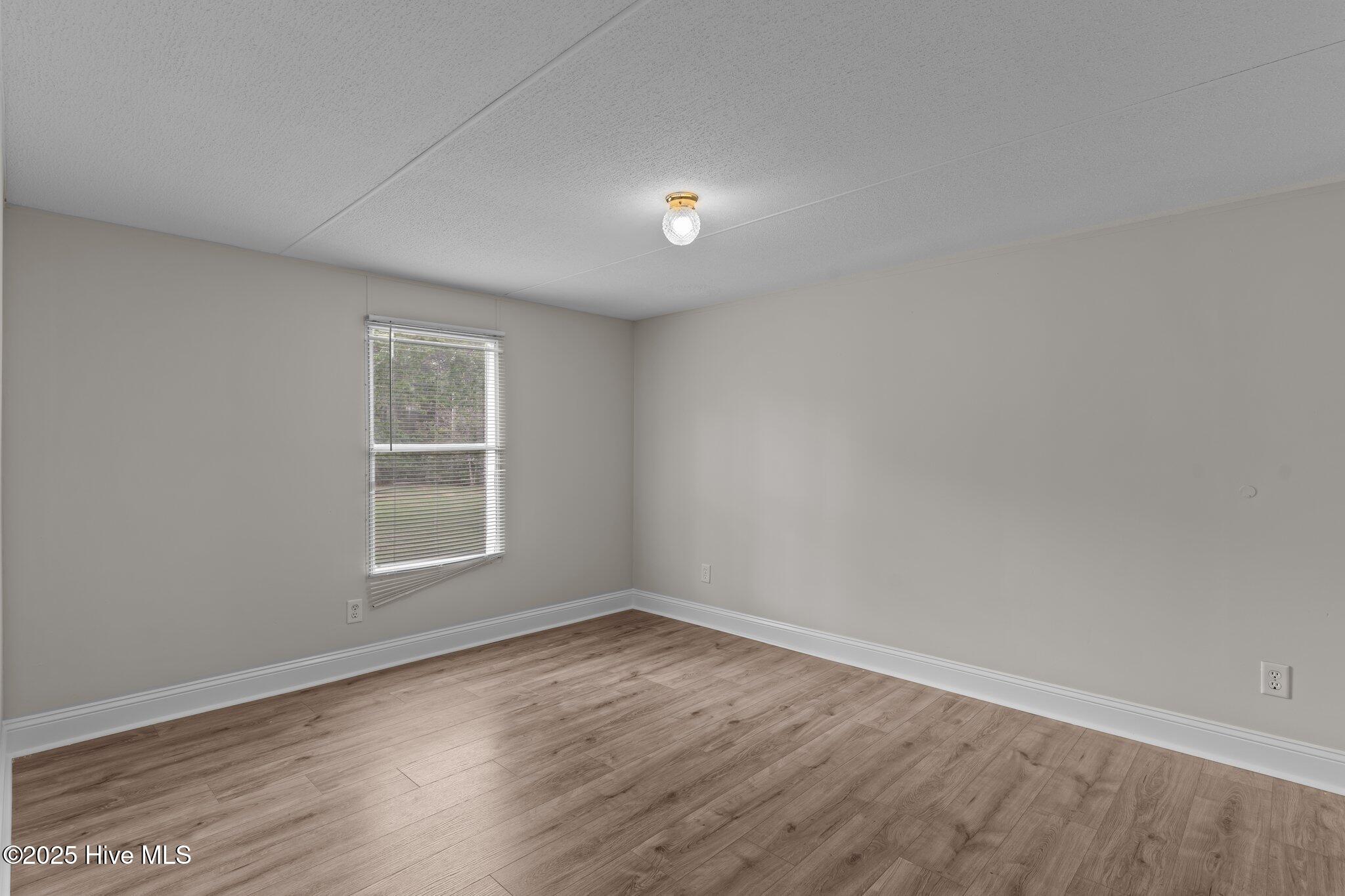 2951 Lone Tree Court