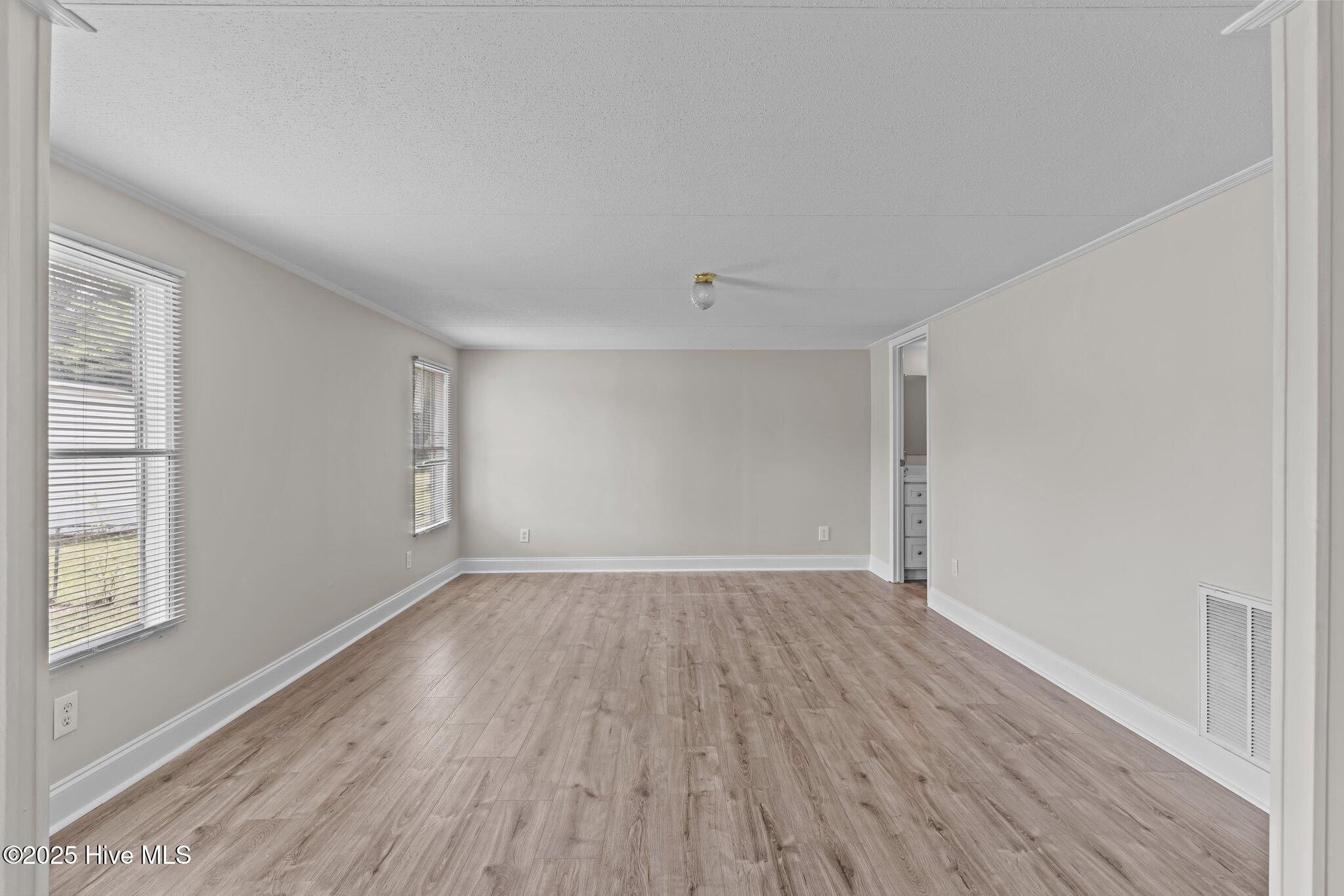 2951 Lone Tree Court