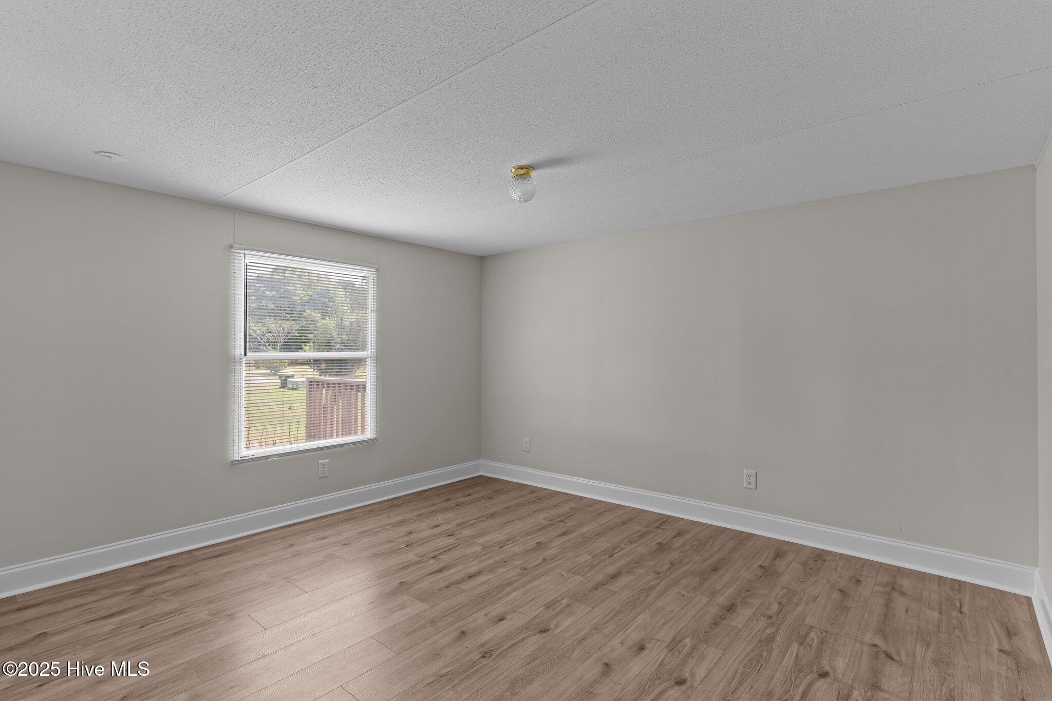 2951 Lone Tree Court