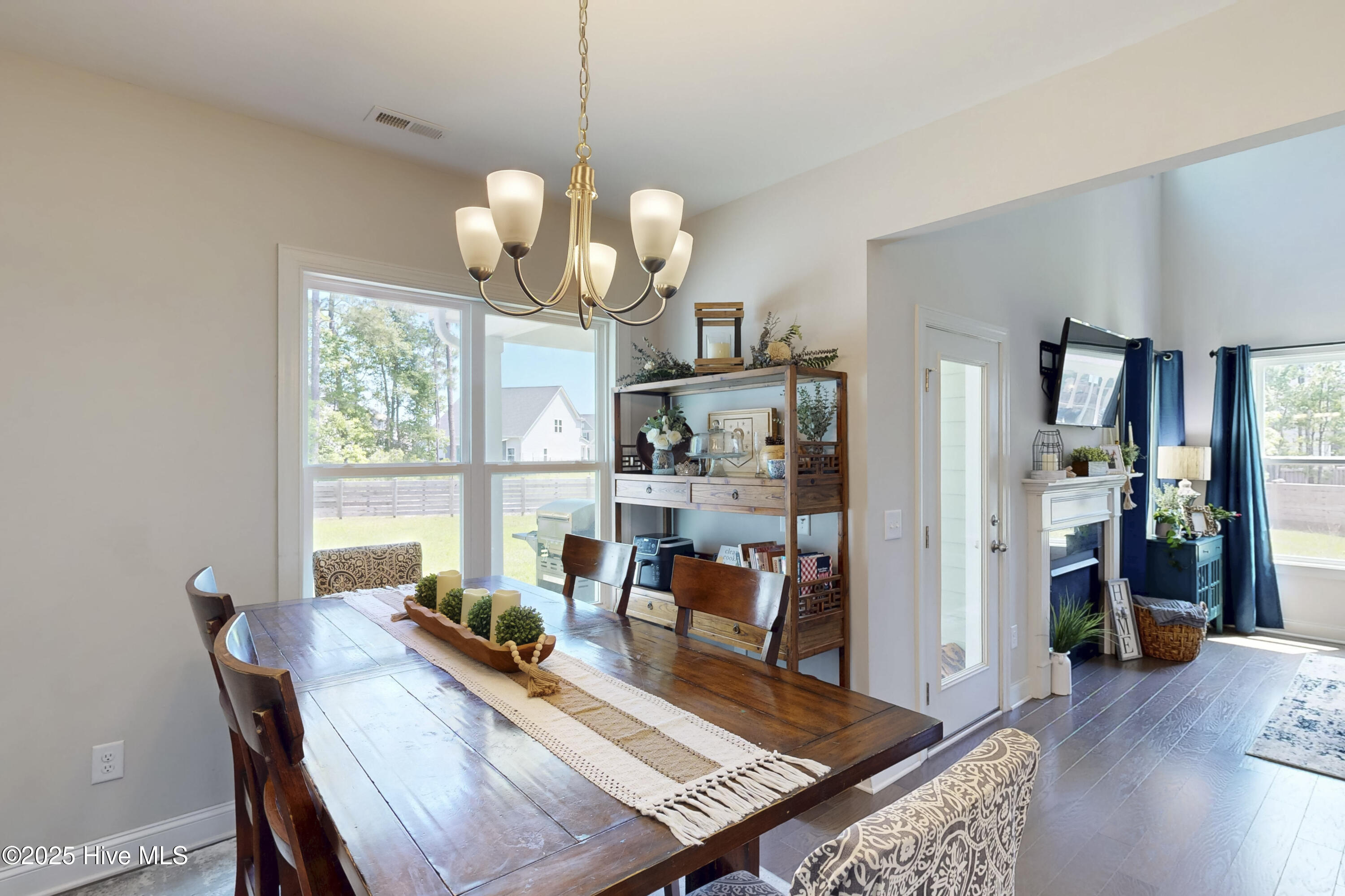 110 E Goldeneye Court