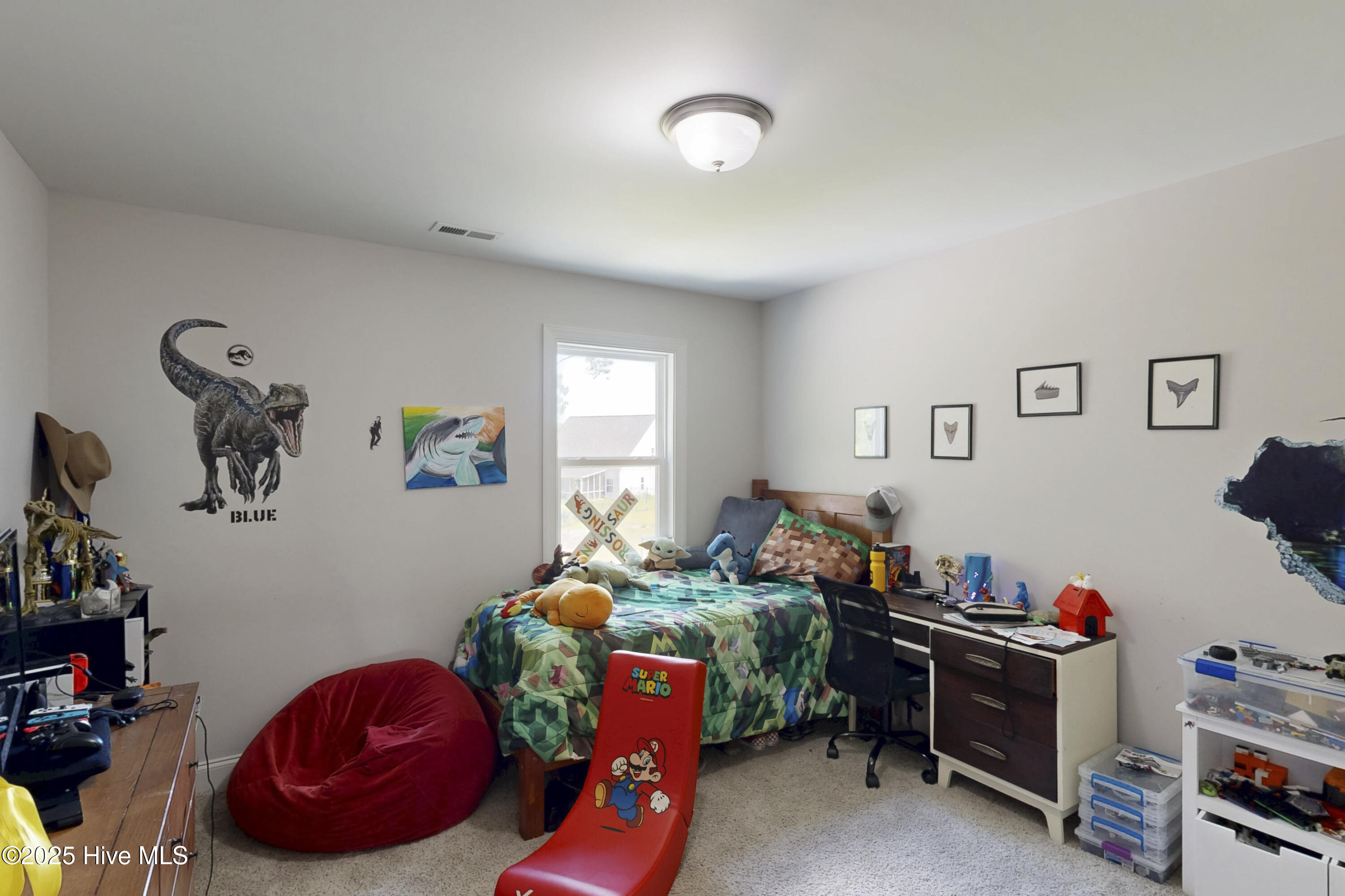 110 E Goldeneye Court