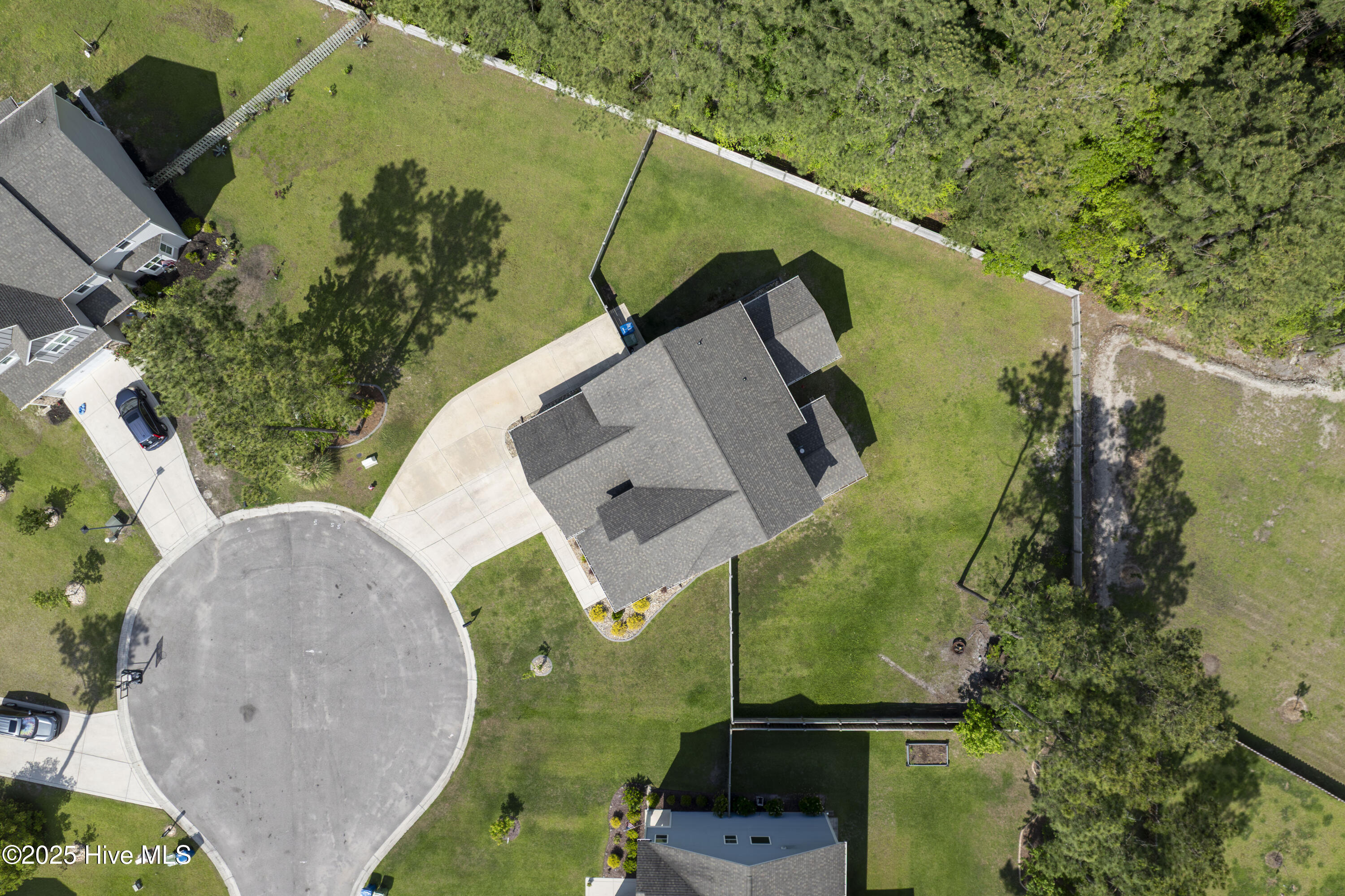 110 E Goldeneye Court